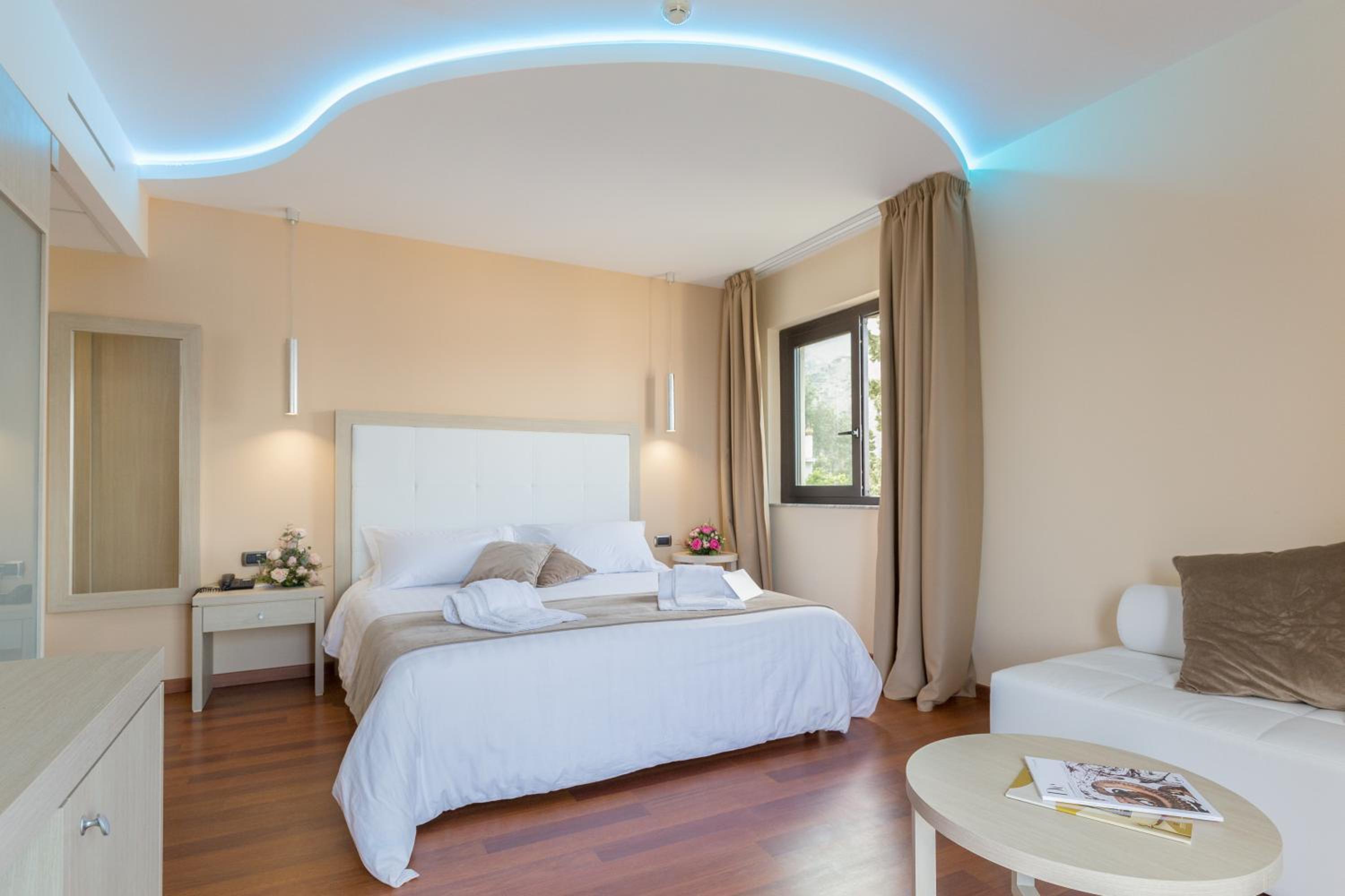 Executive Double Room - Photo 5