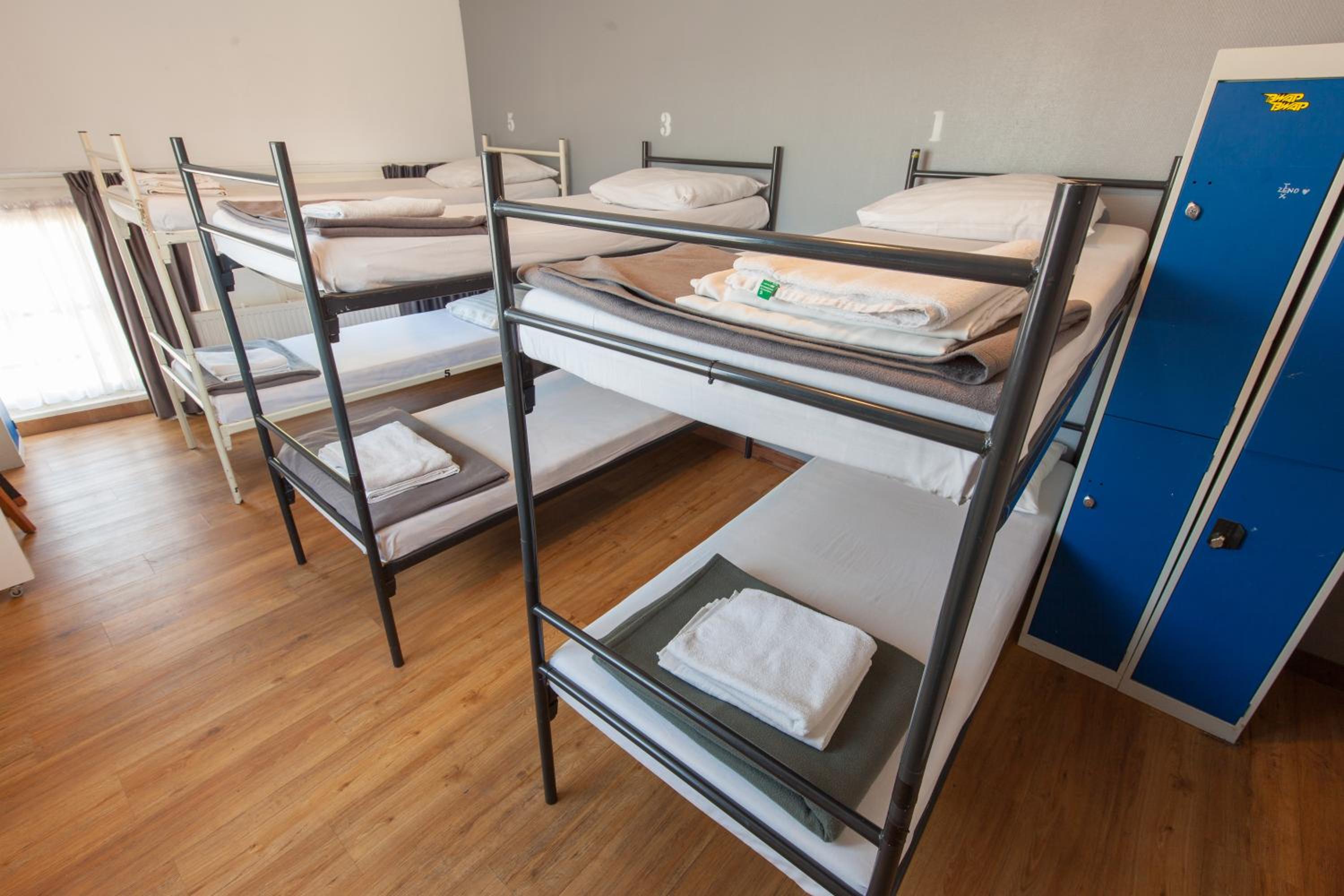 6-people Room Bunk Beds