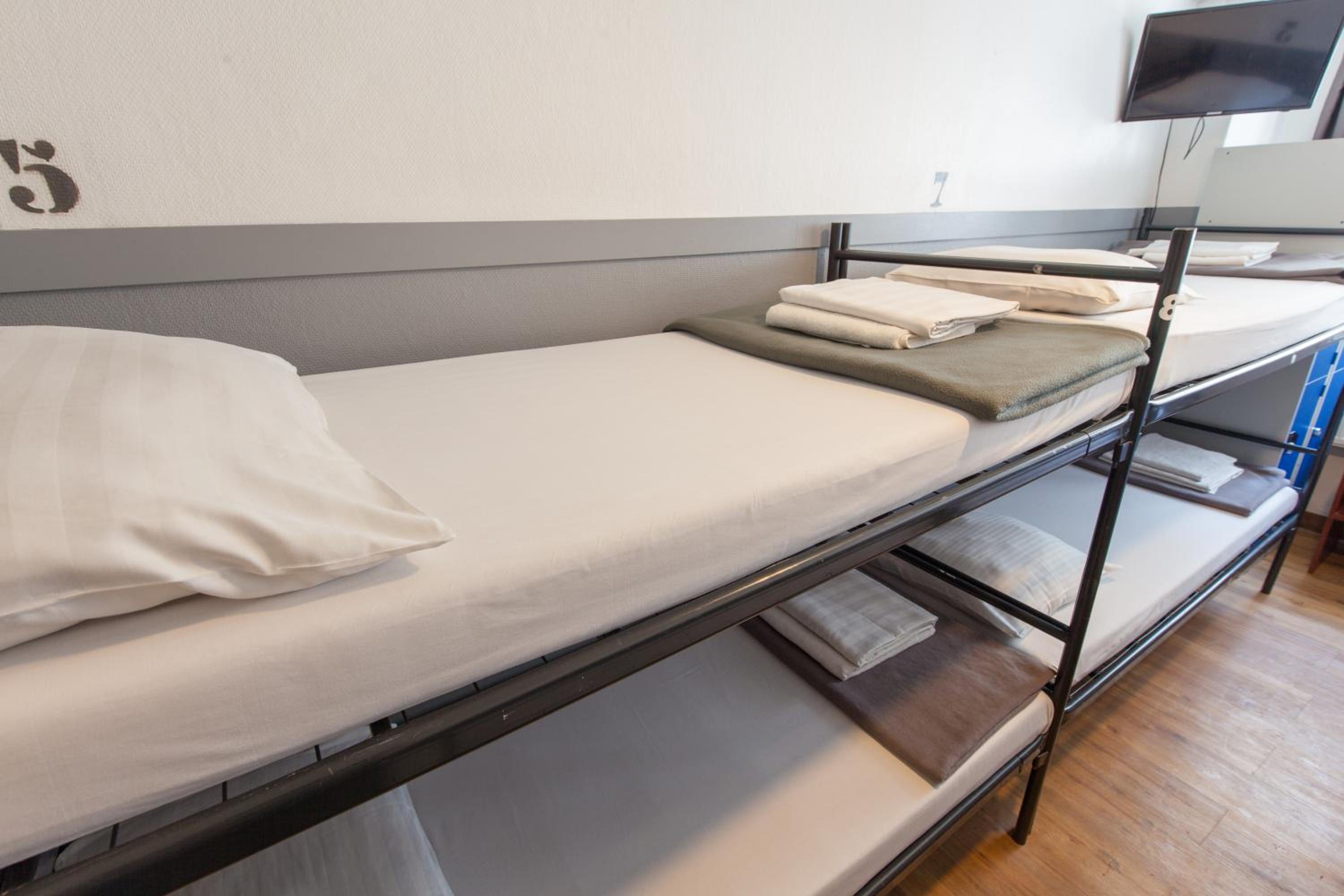 8-people Room Bunk Beds photo 3
