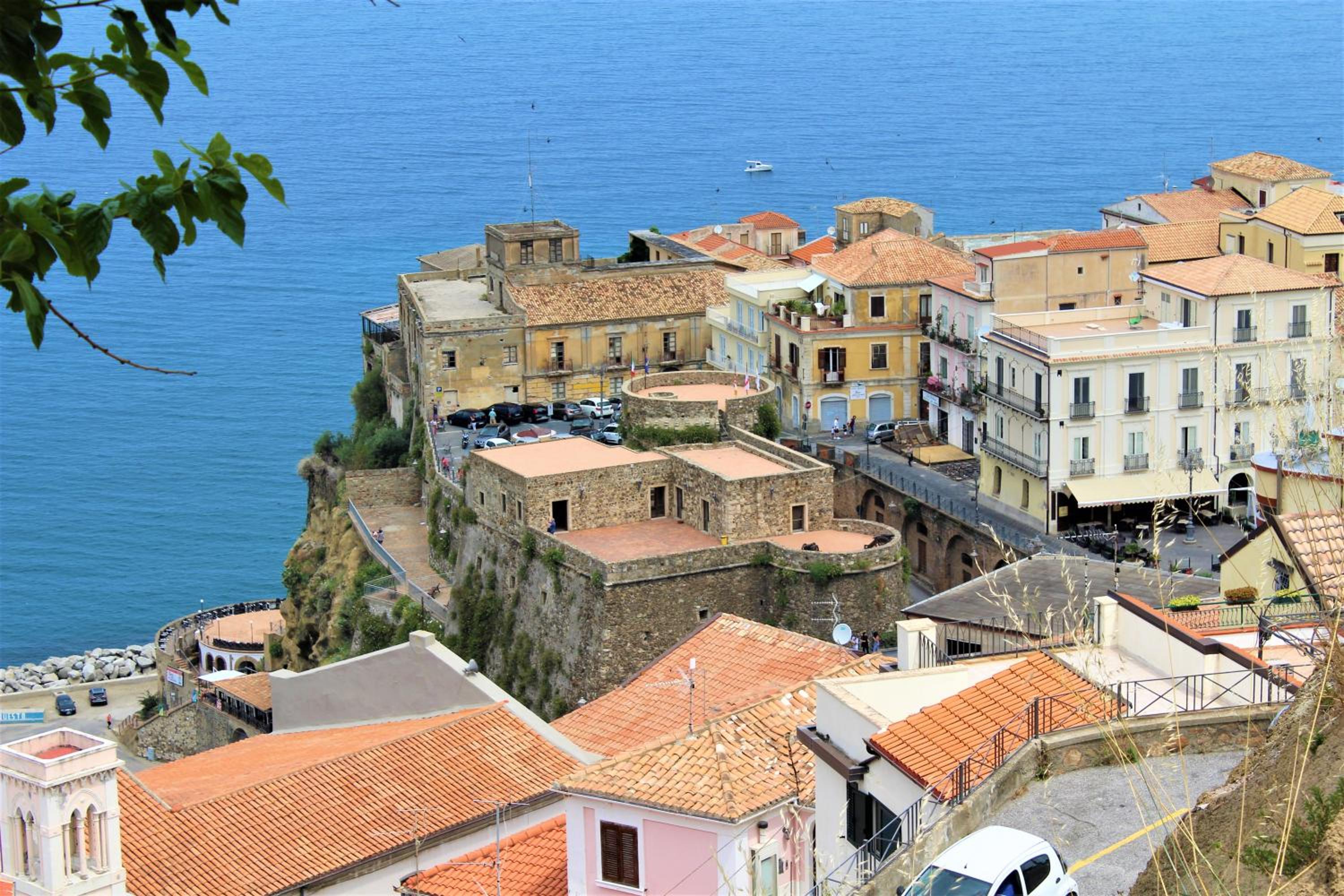 Double Room with Balcony and Sea View photo 2