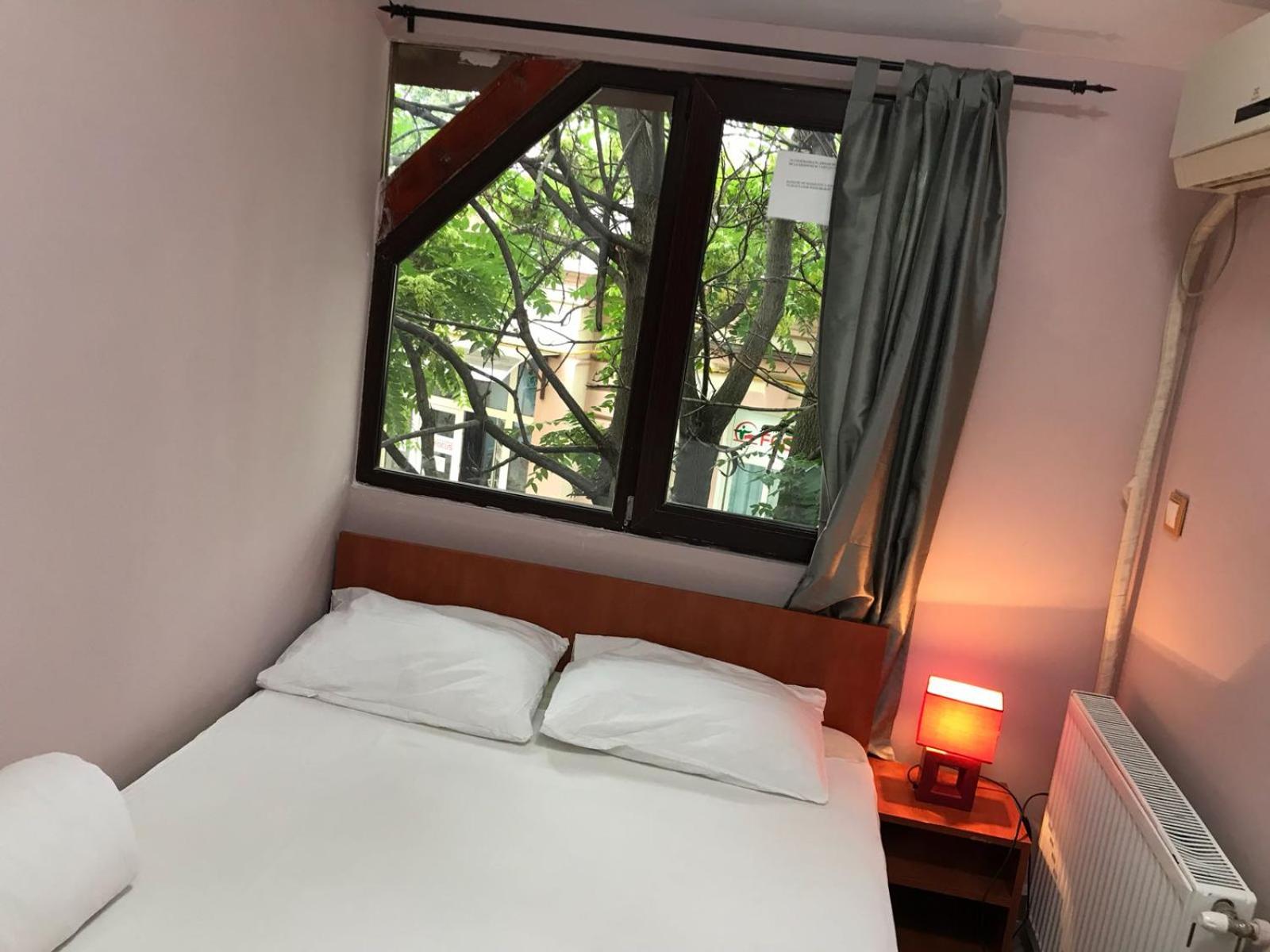 Economy Double Room - Photo 1