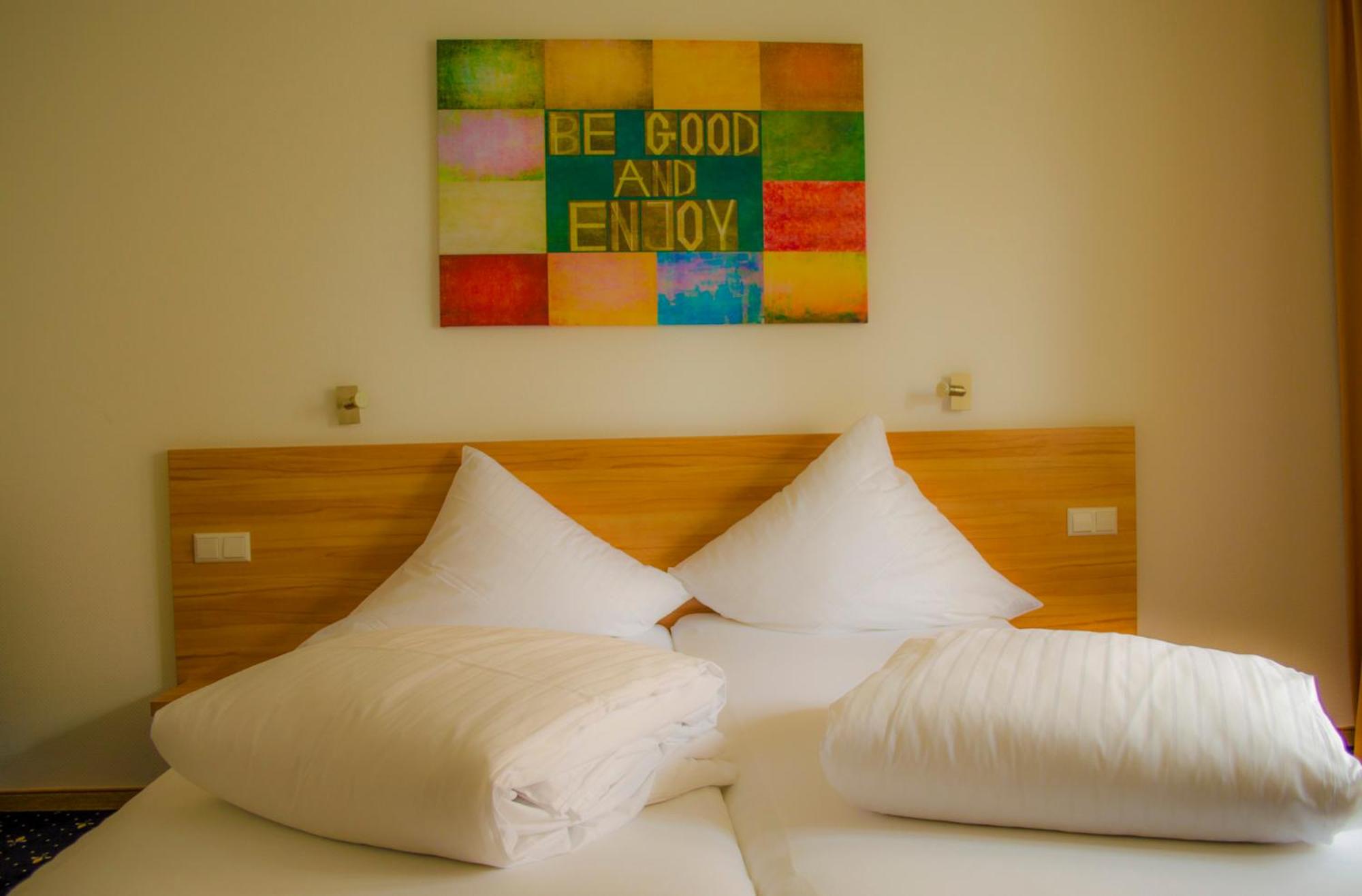 Double Room with Balcony facing the Courtyard