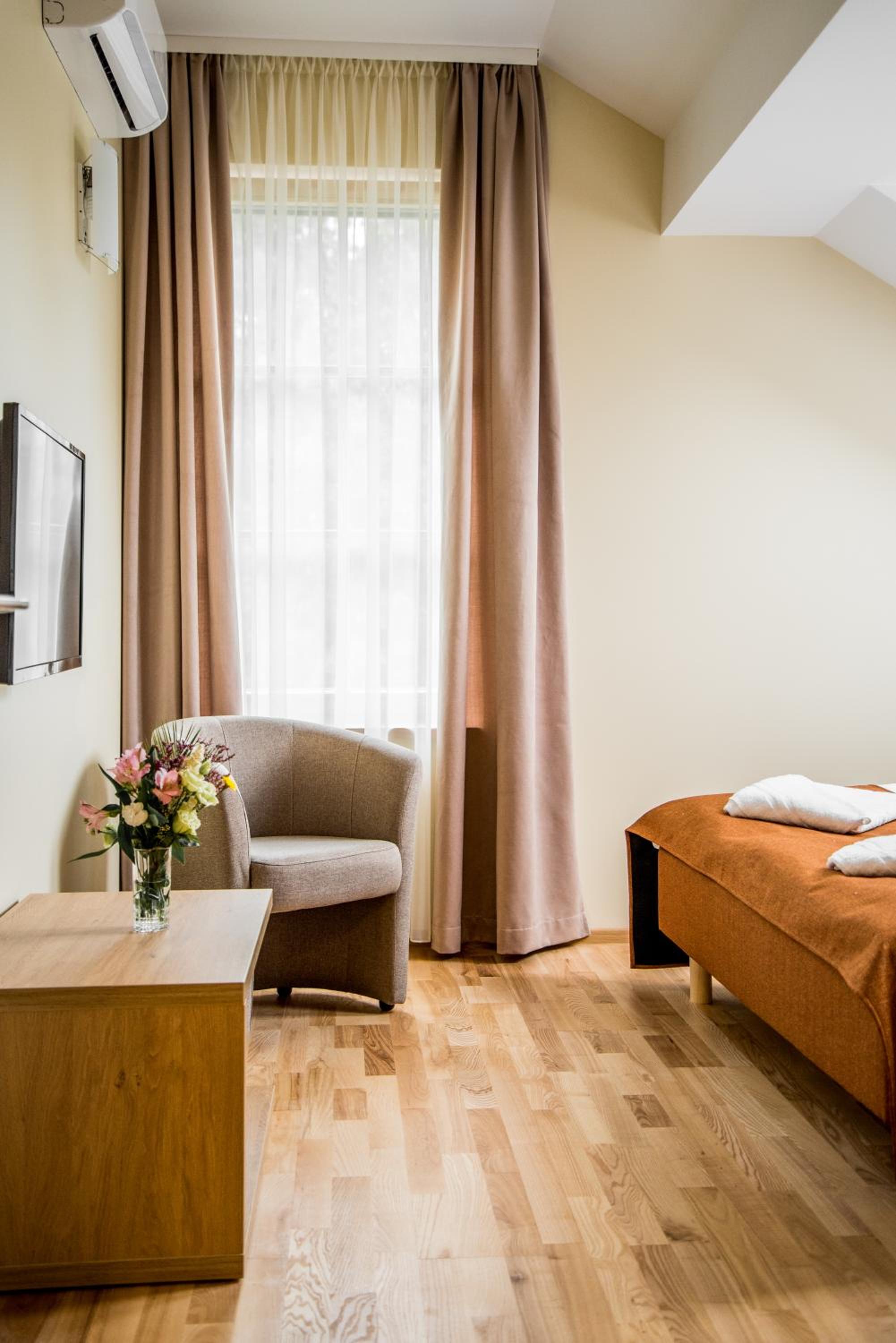 Double Room with Private Bathroom