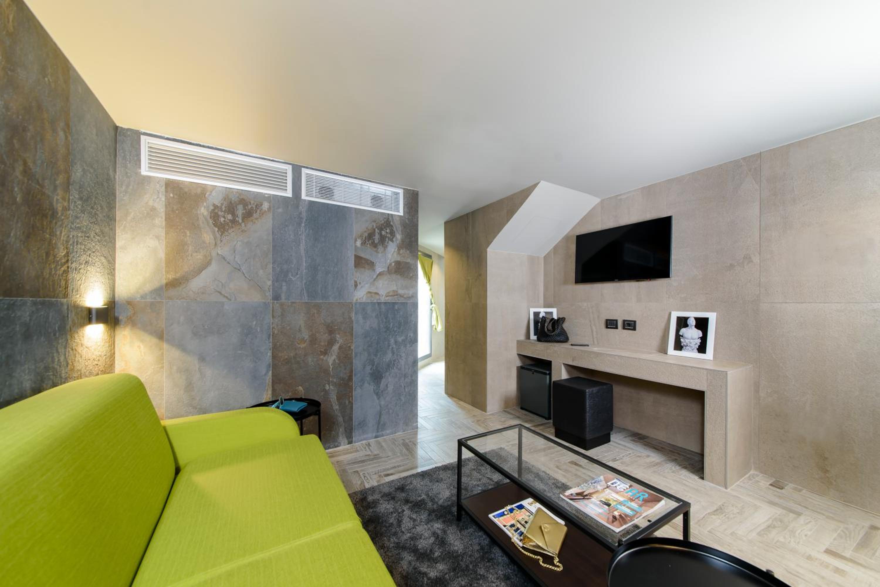 Duplex Suite with Terrace