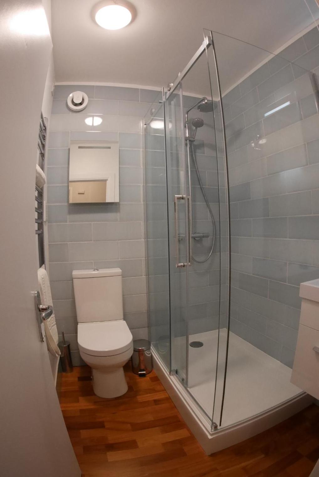 Apartment with Sea View - Photo 3