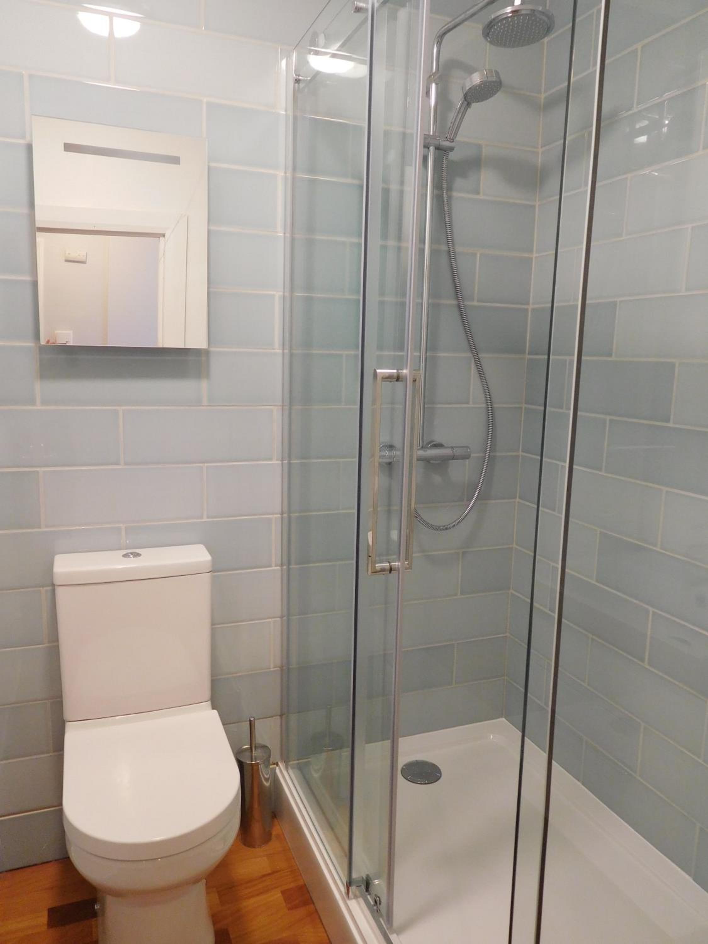 Apartment with Sea View - Photo 12