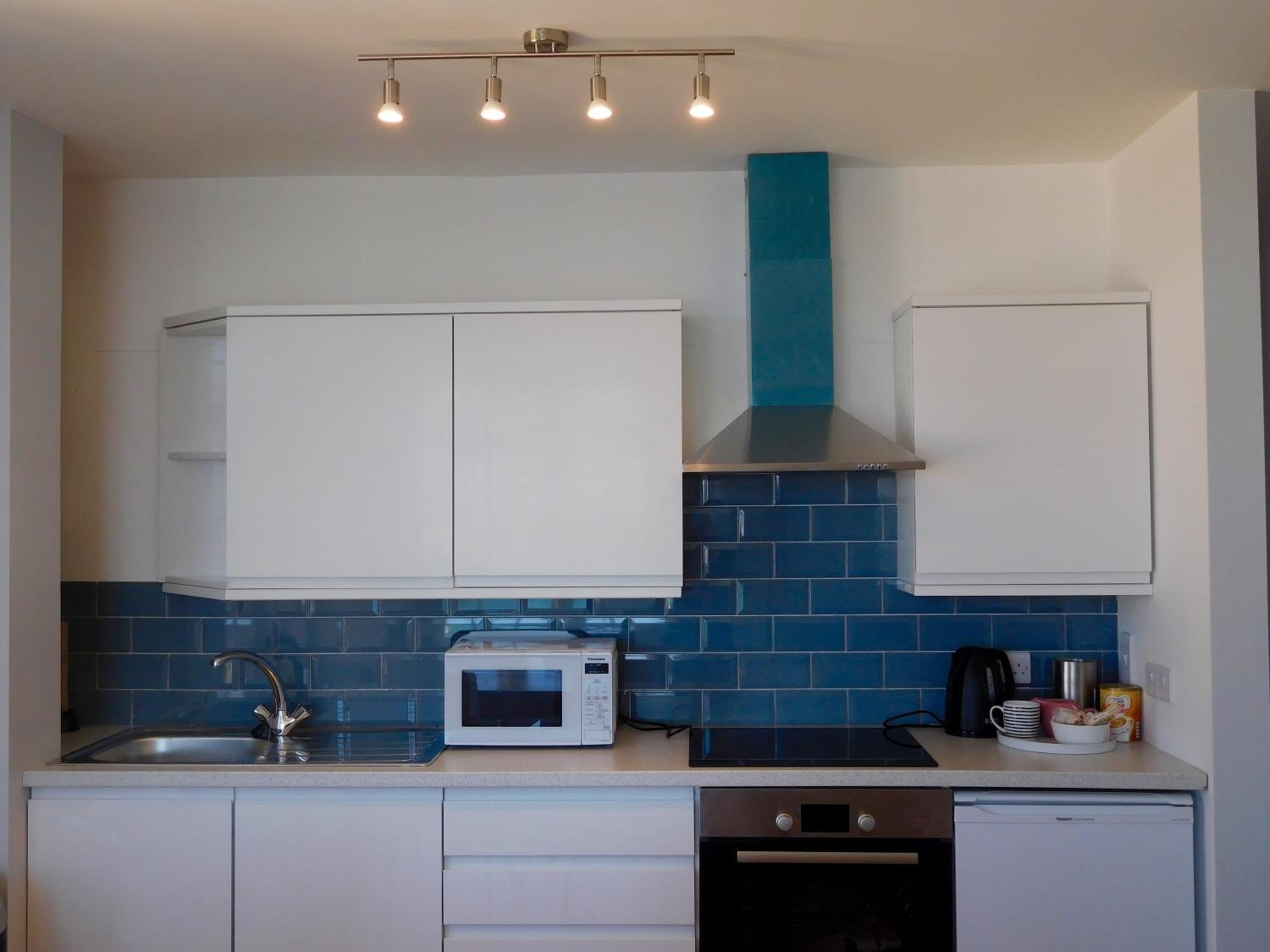 Apartment with Sea View - Photo 17