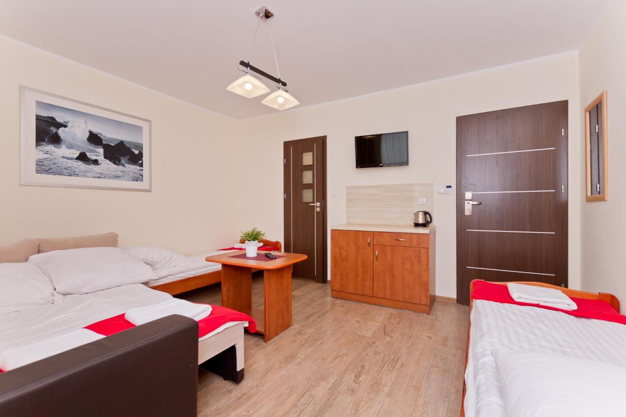 Triple Room with Private Bathroom photo 1