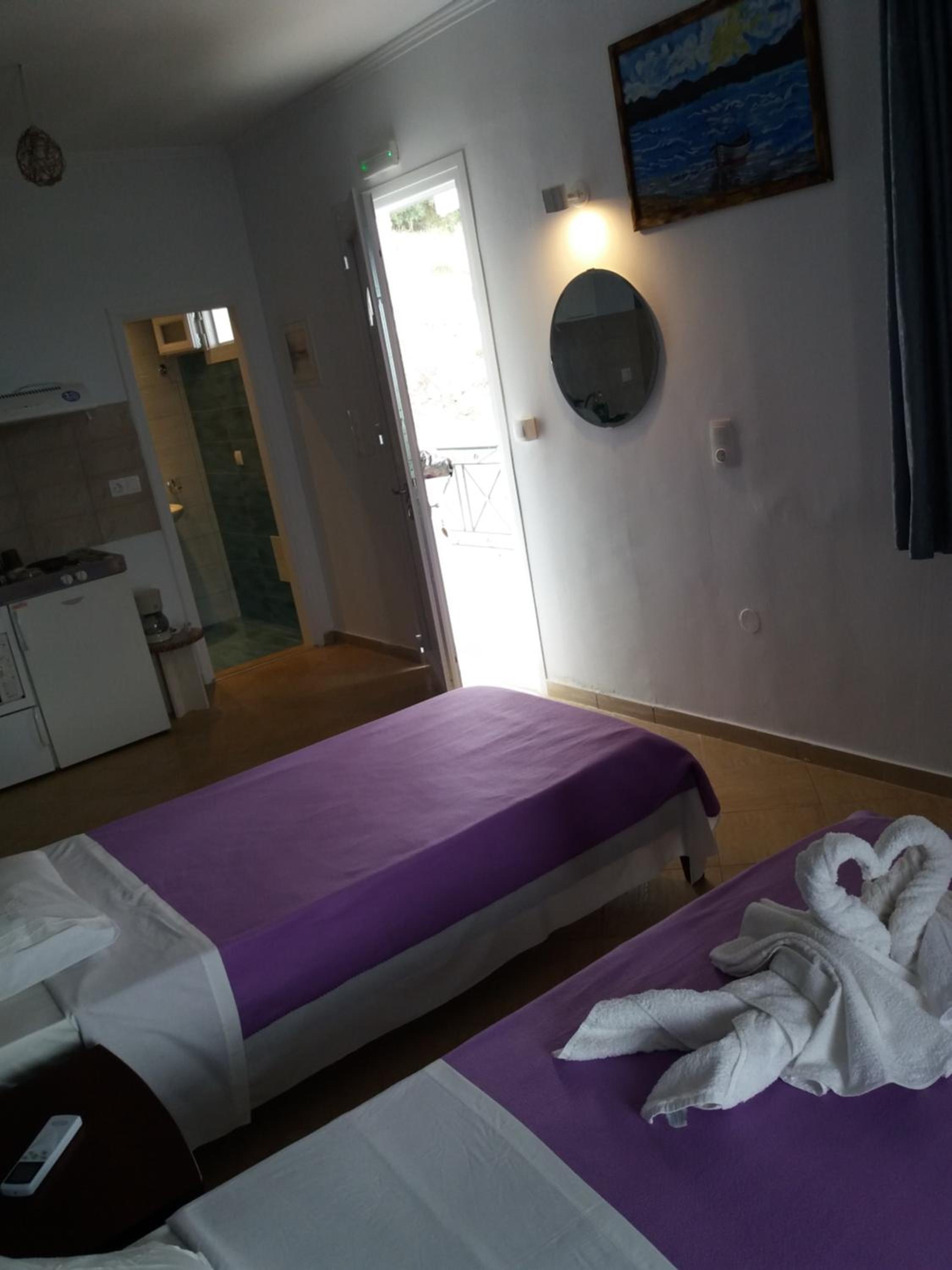 Triple Room with Sea View - Photo 19