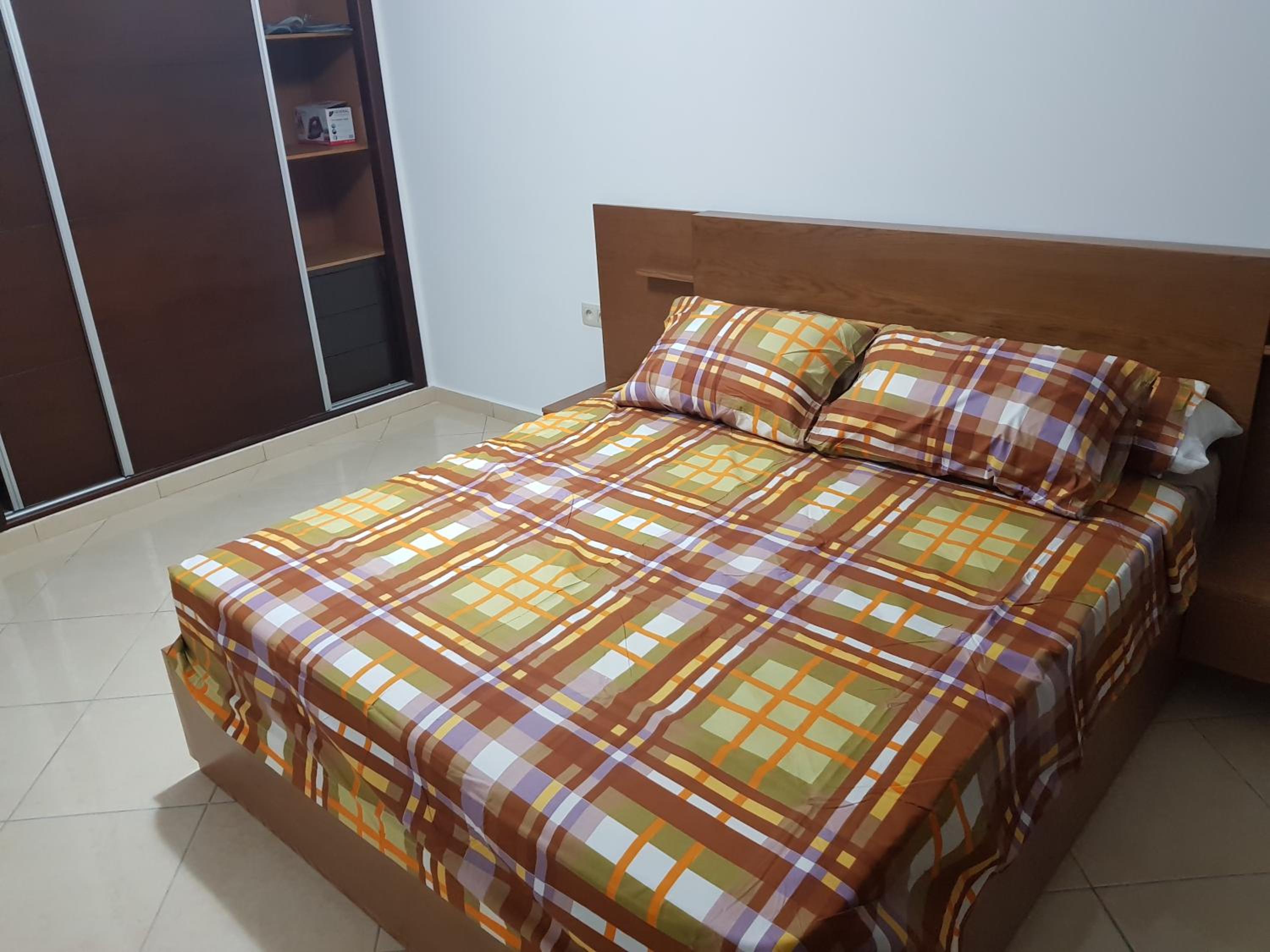 Two-Bedroom Apartment - Photo 9