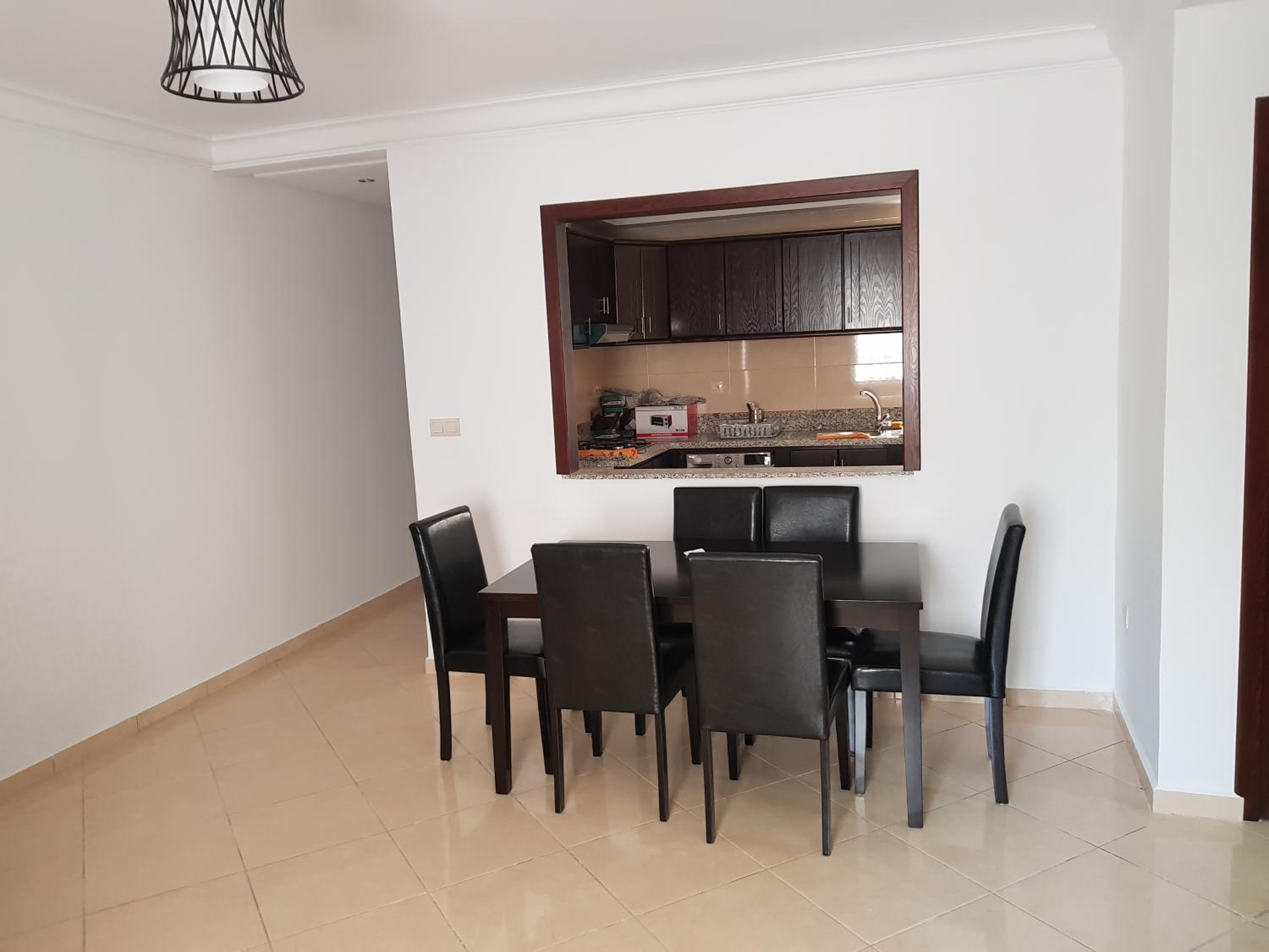 Two-Bedroom Apartment - Photo 6