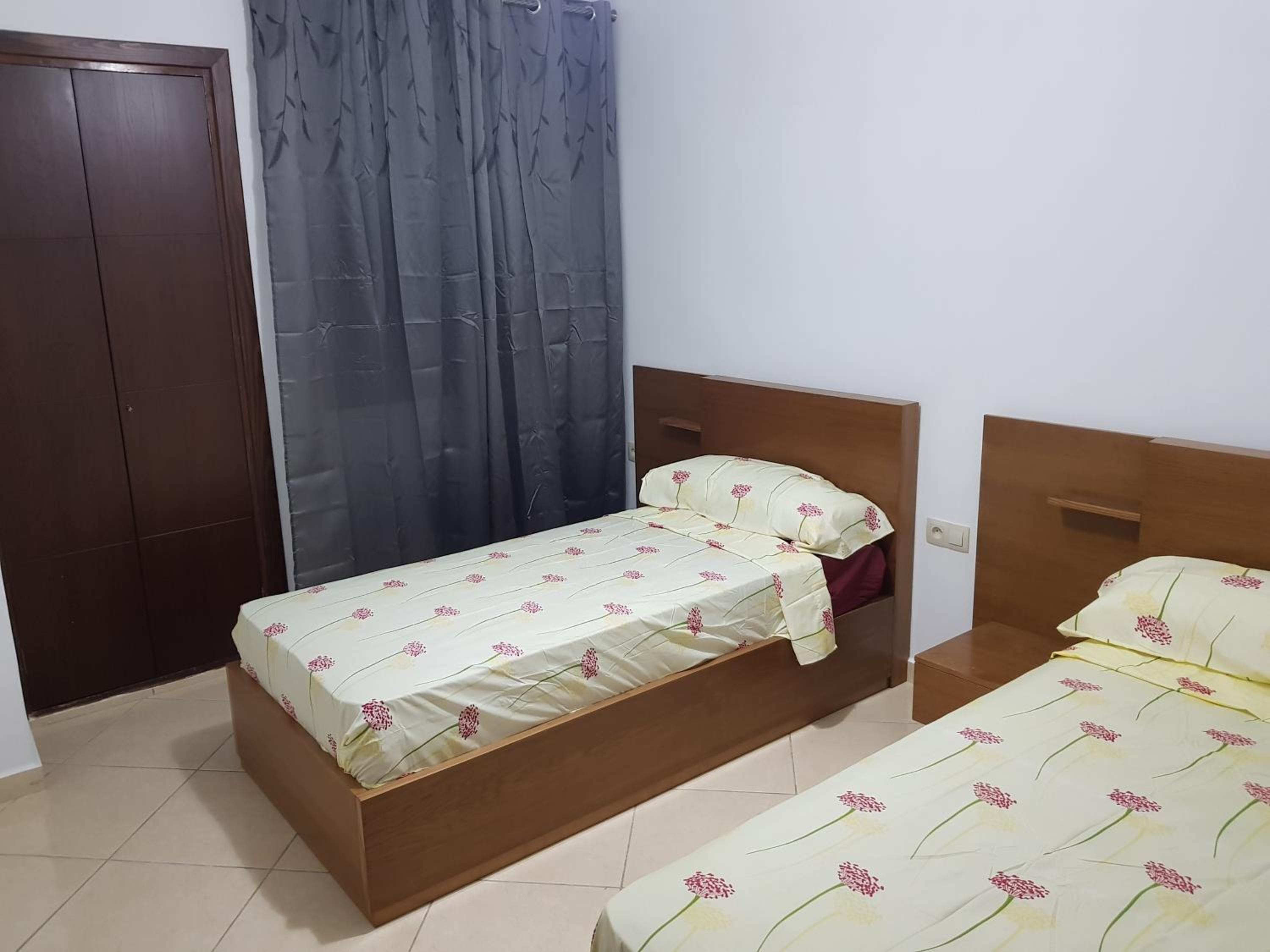 Two-Bedroom Apartment - Photo 5