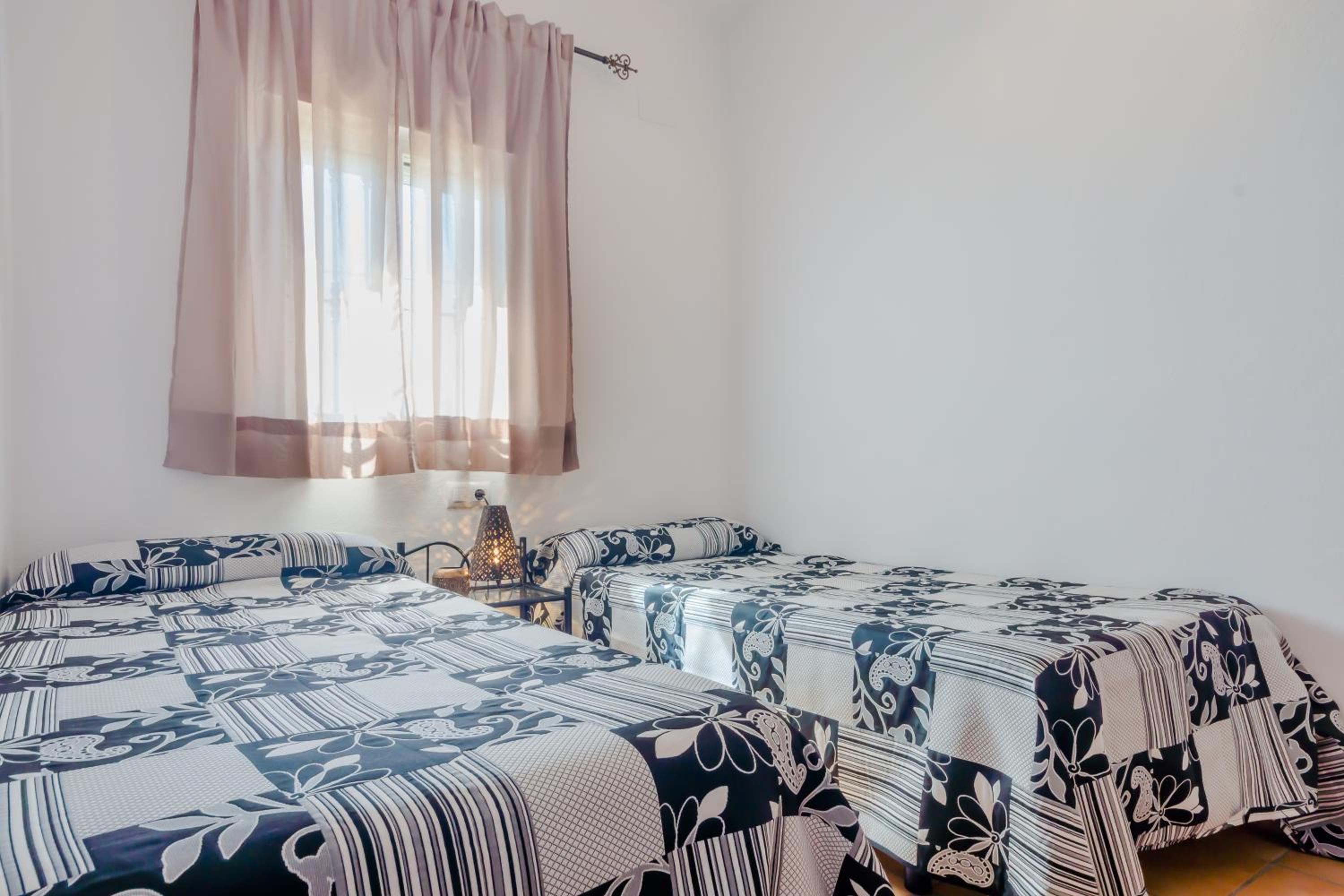 Villa de Tres Habitaciones