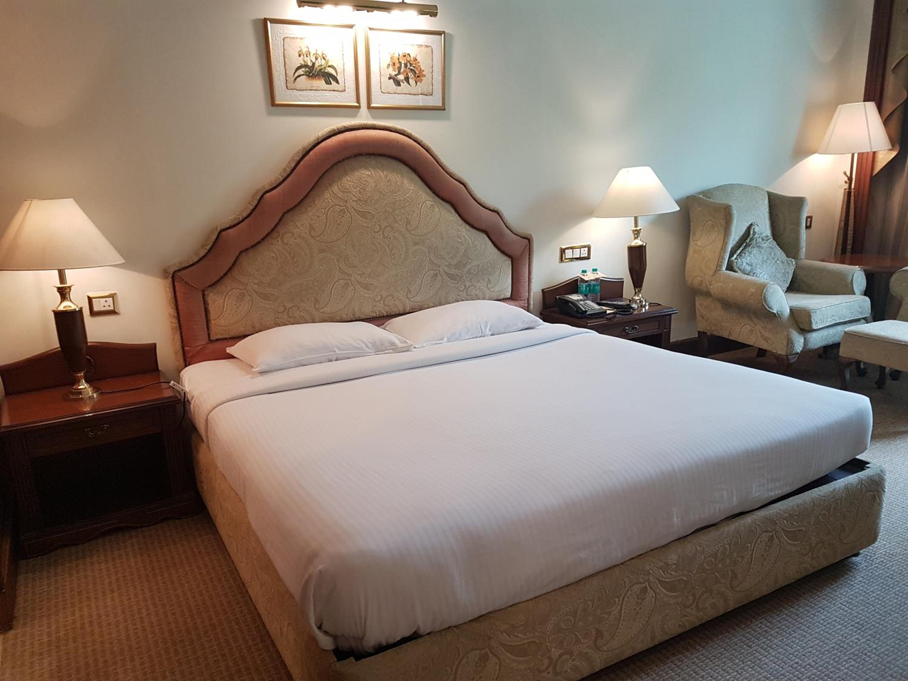 Grande Luxury Room