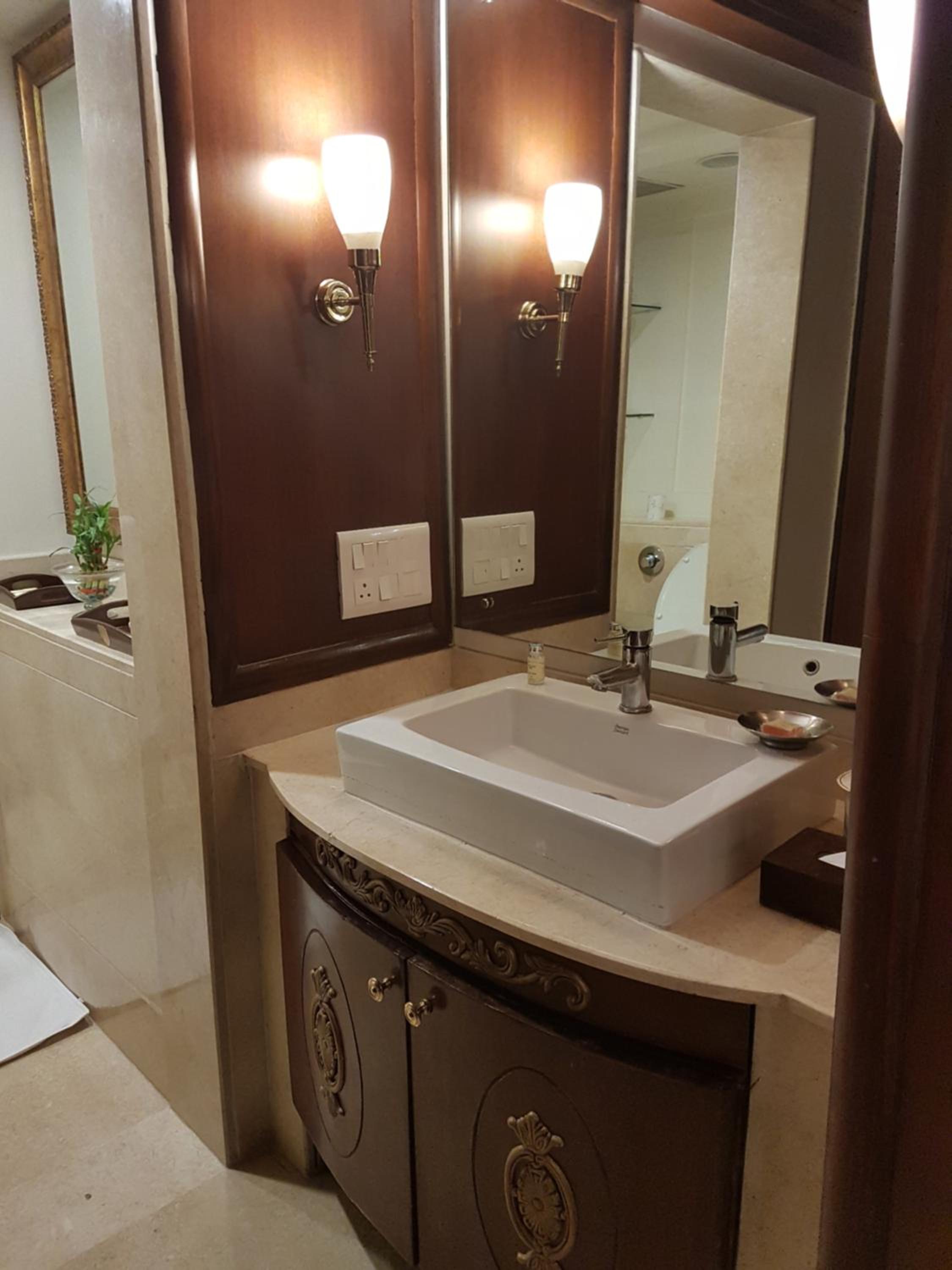 Executive Suite photo 2