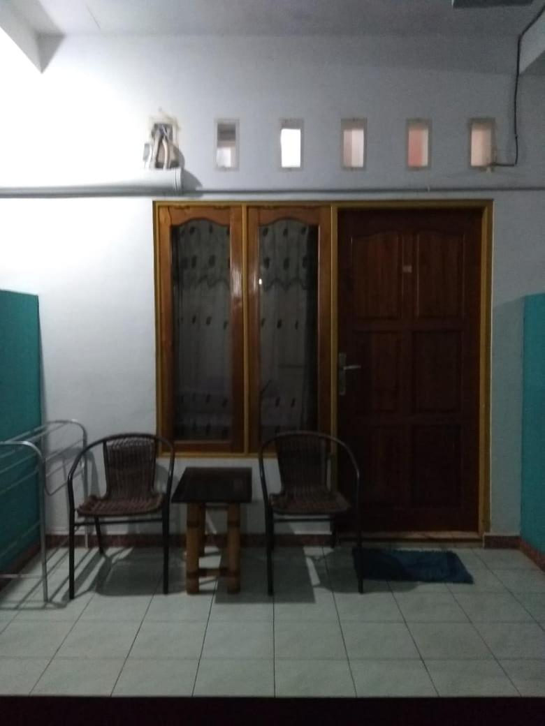 Standard Double or Twin Room - Photo 5