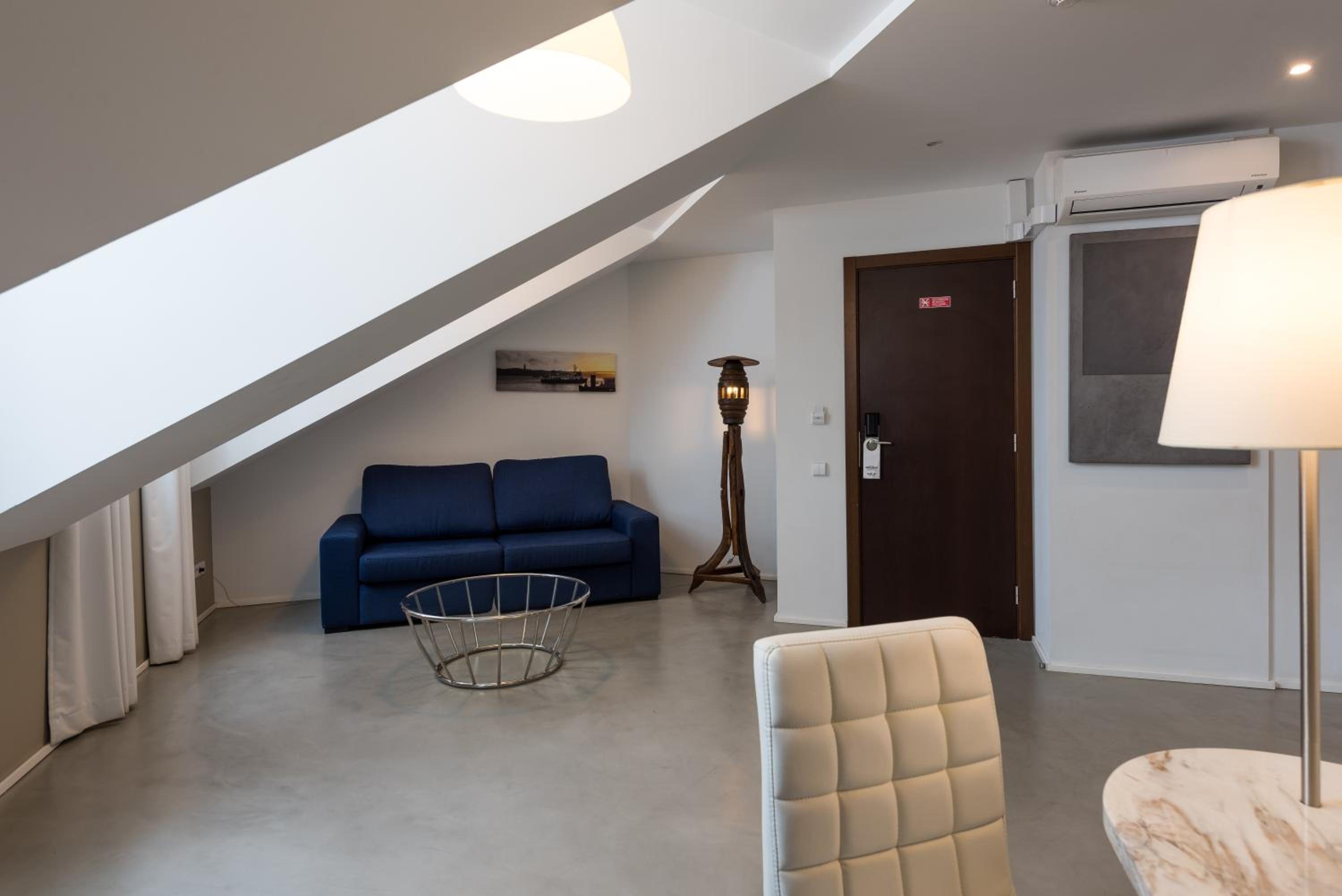 Superior Double or Twin Room - Photo 2