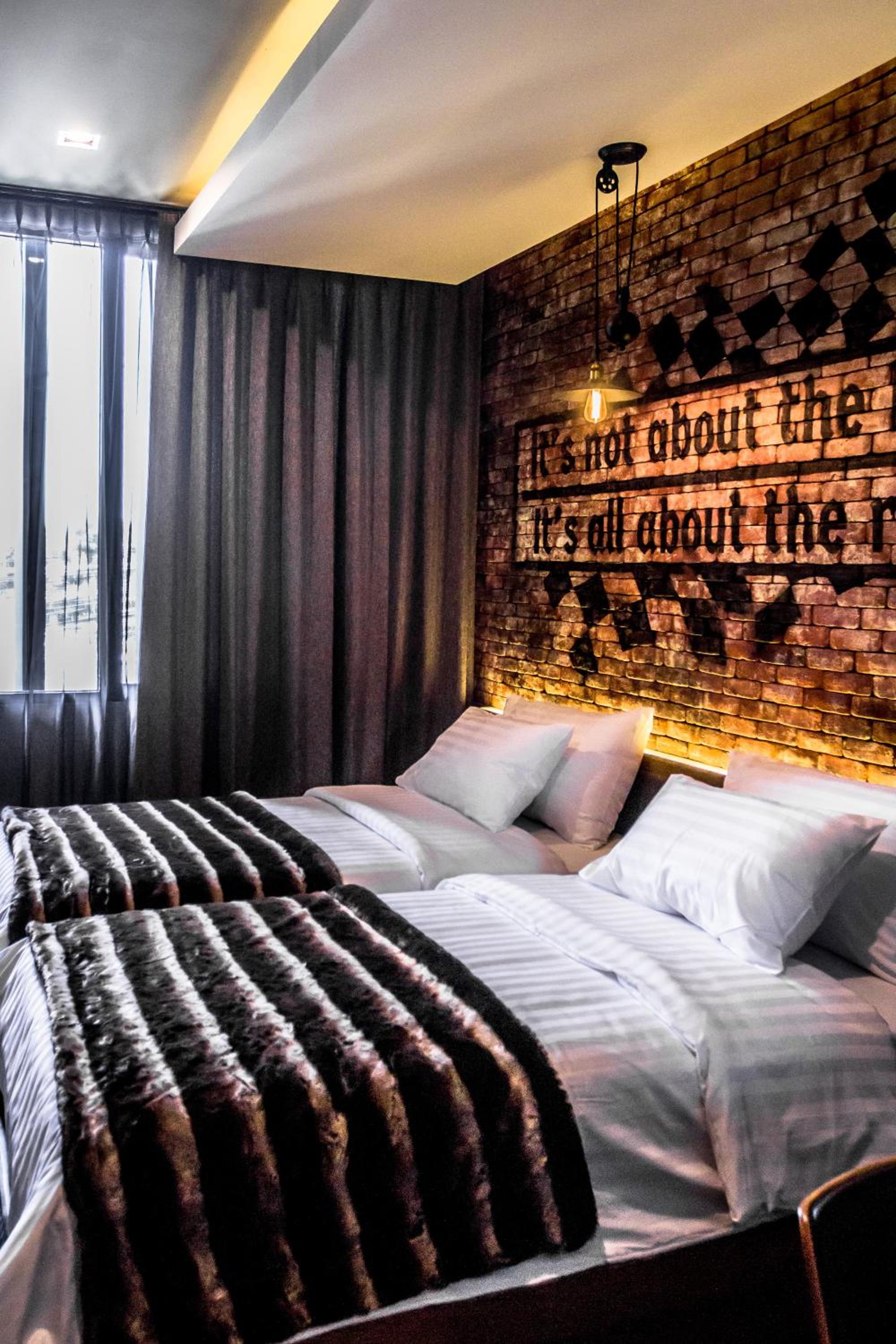 Family Suite - Photo 18