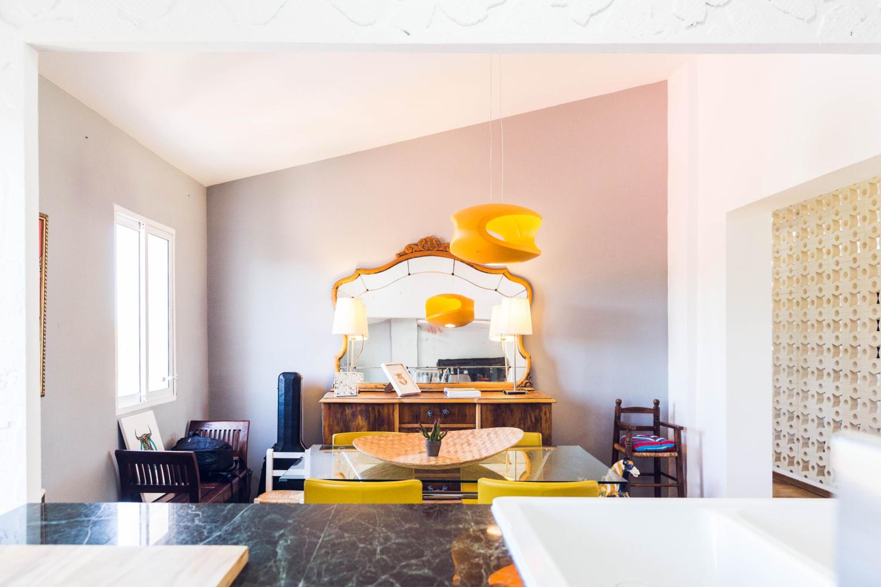 Chic&Vintage Loft with Views, Private Pools and Parking - Photo 19