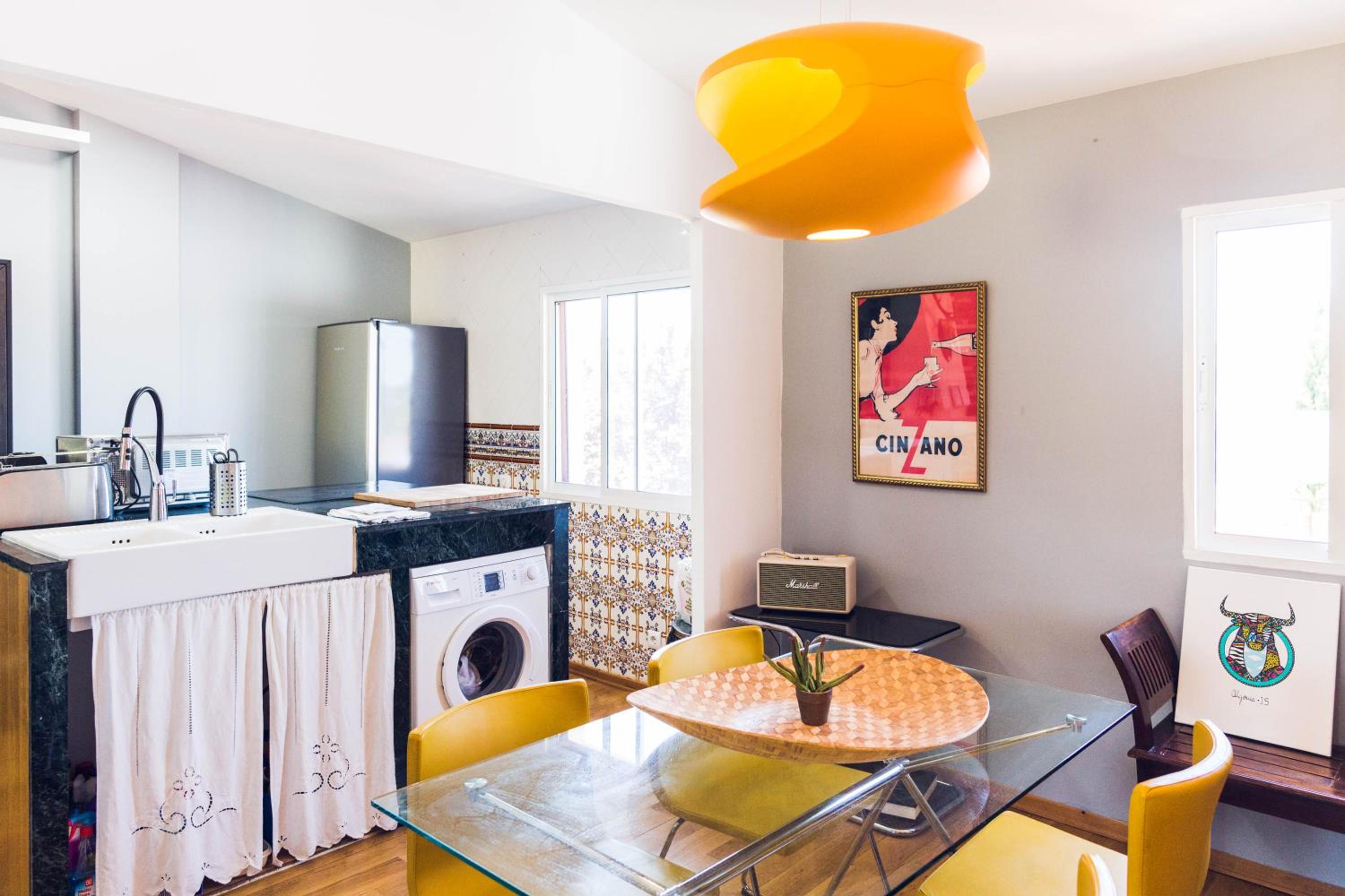 Chic&Vintage Loft with Views, Private Pools and Parking - Photo 21