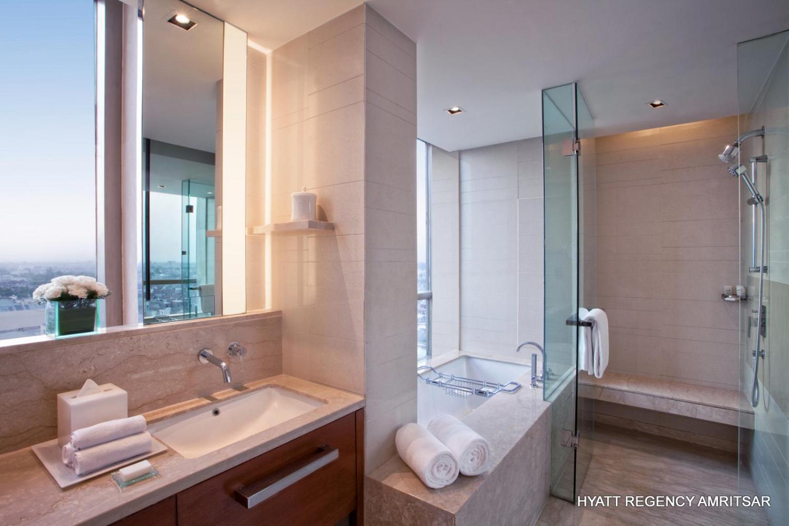 Regency King Suite