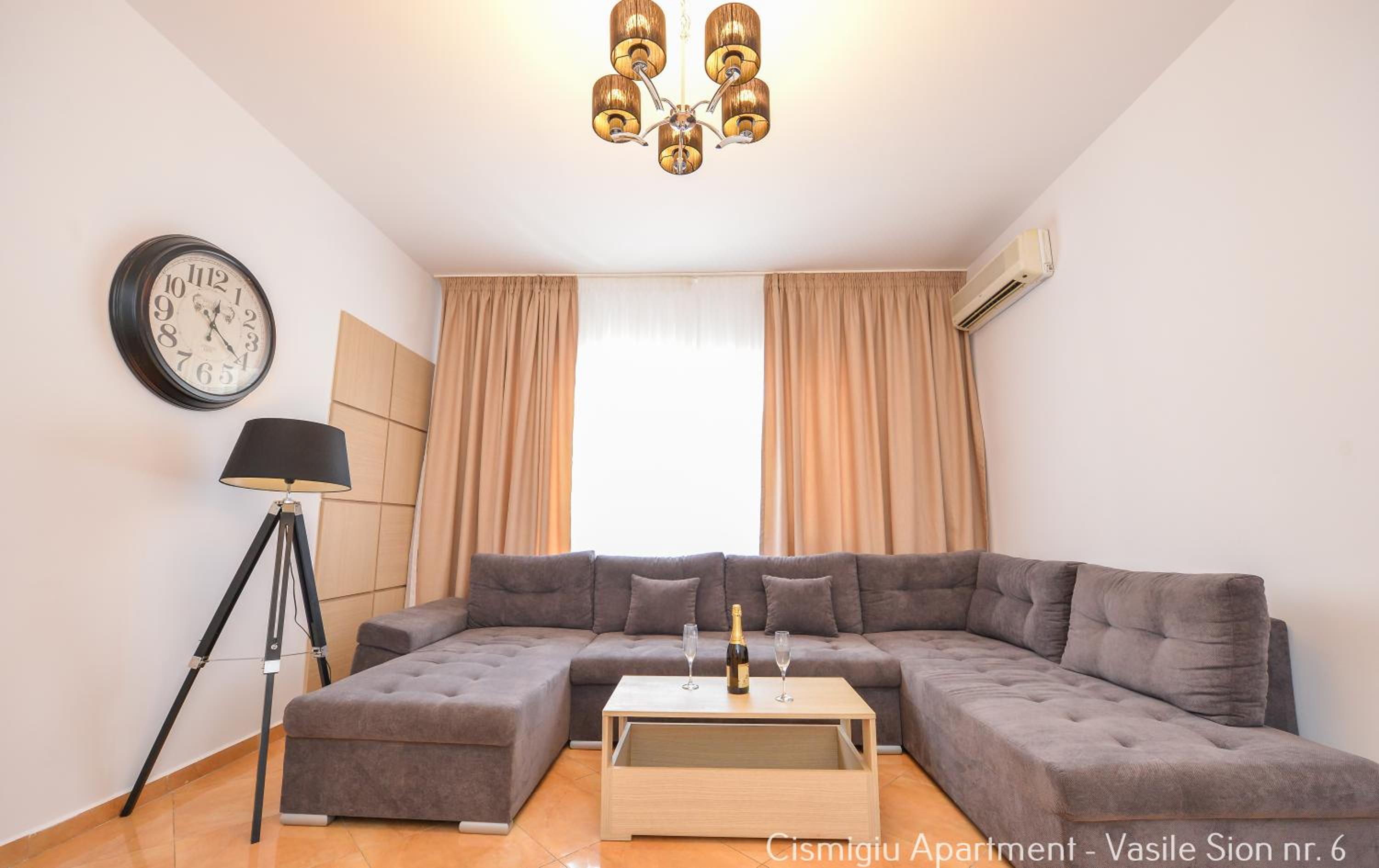 Two-Bedroom Apartment - Photo 1