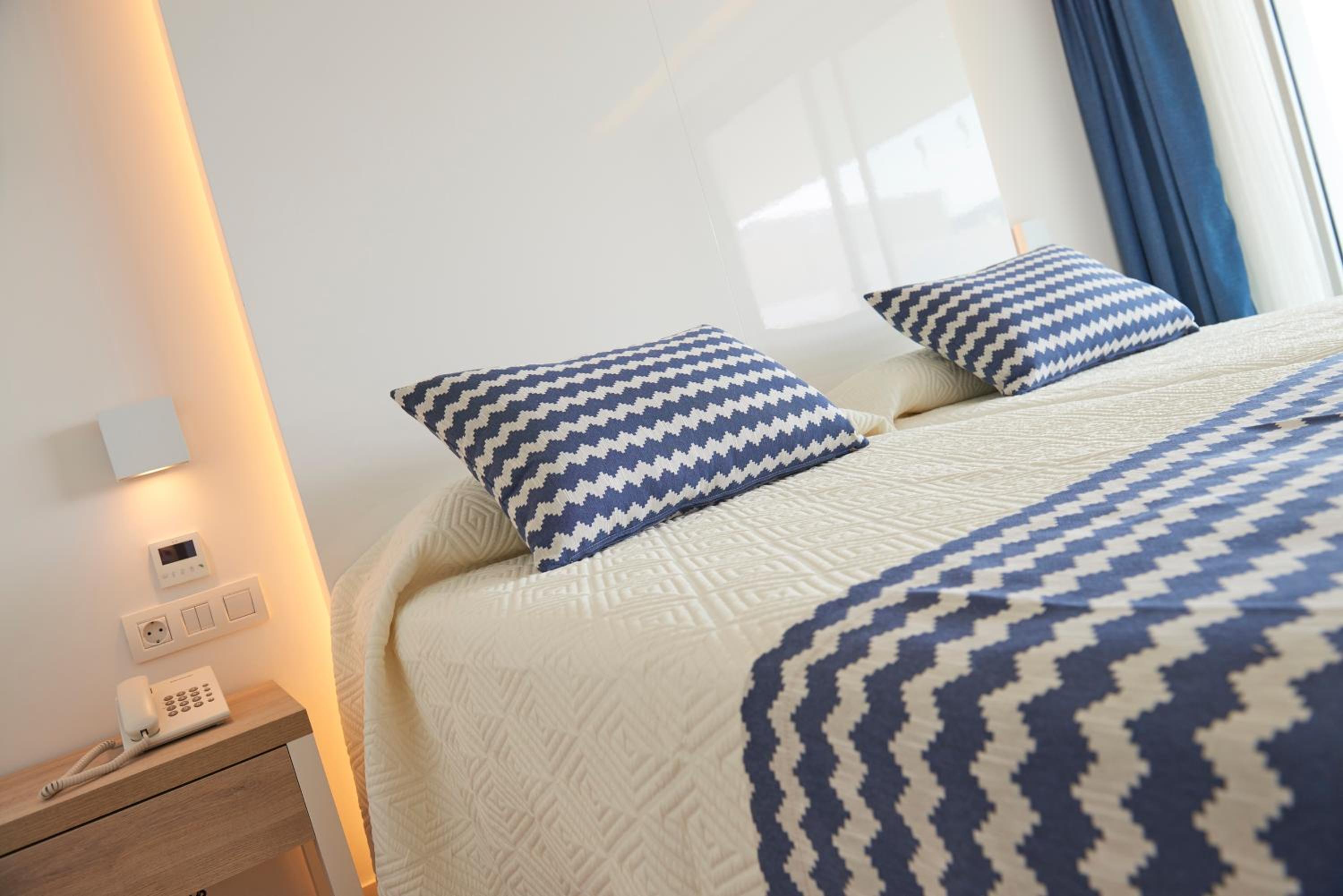 Standard Double Room - Photo 1