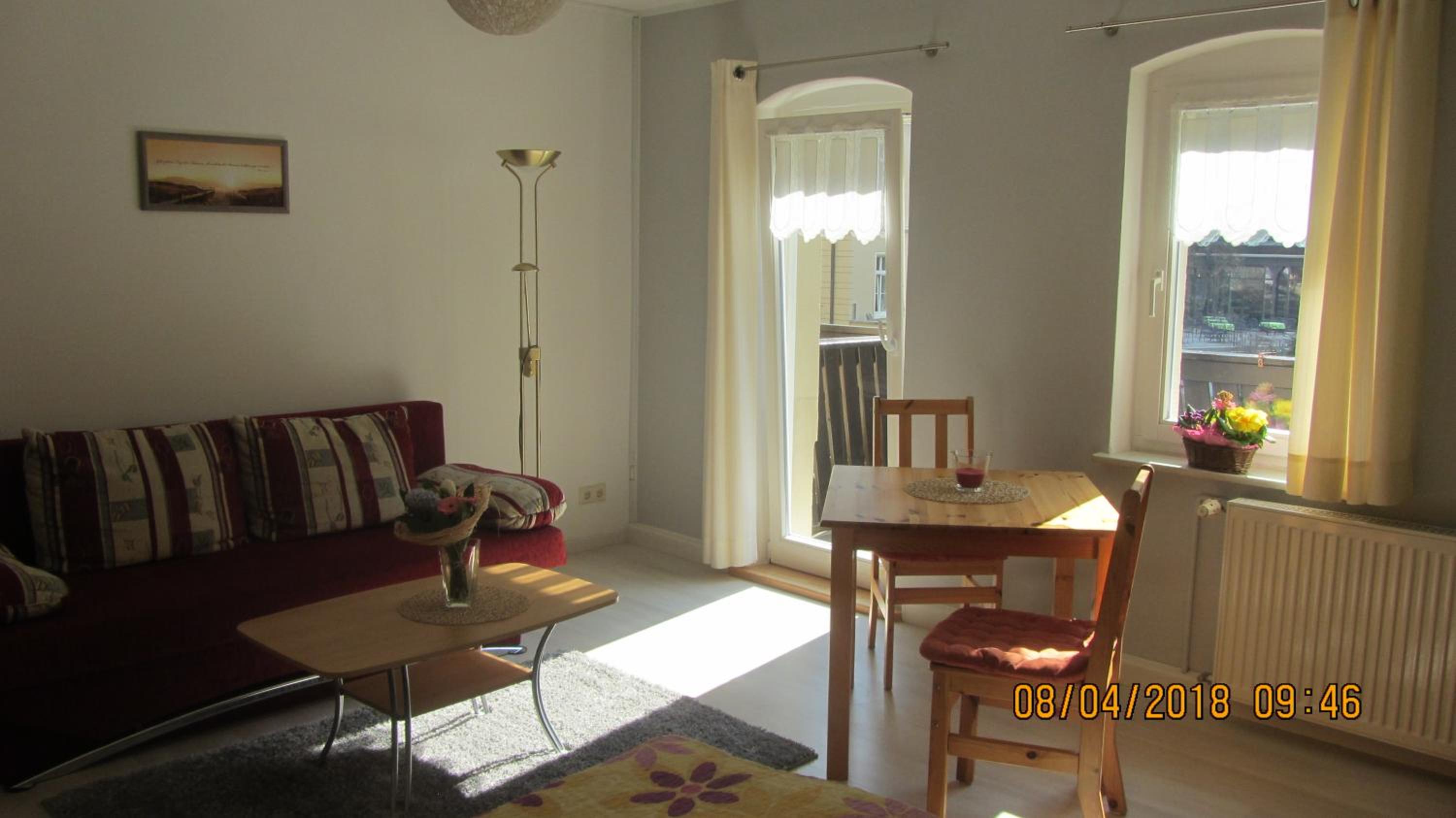 Apartment with Balcony photo 3