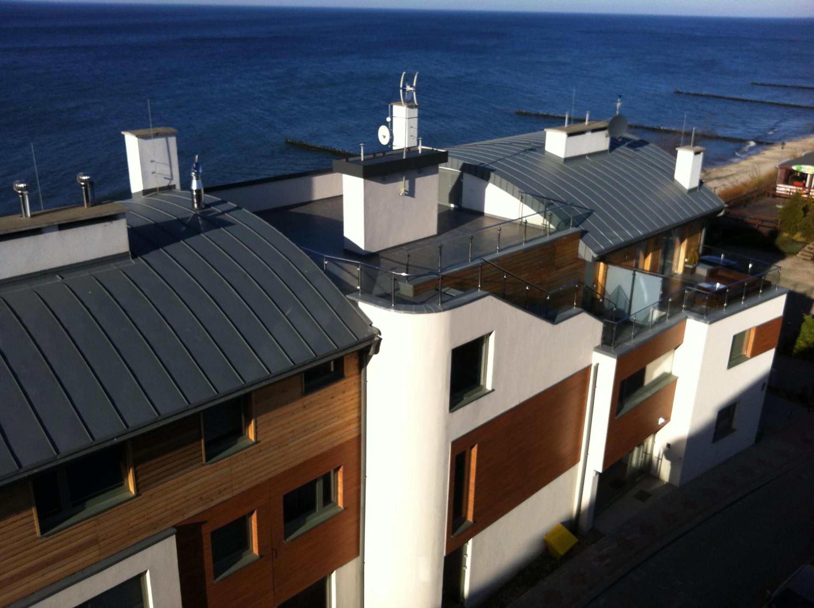 Deluxe Apartment with Balcony and Sea View photo 2