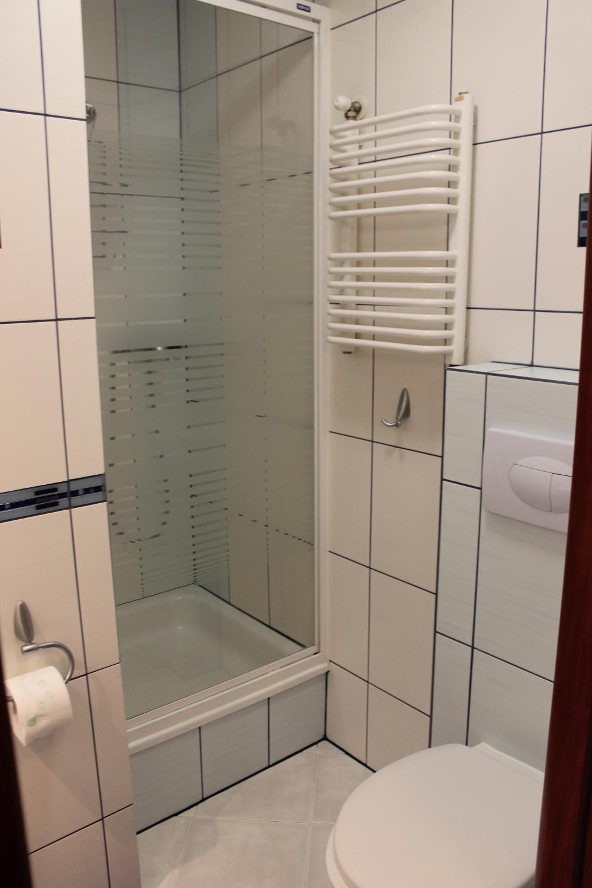 Double or Twin Room - Photo 21