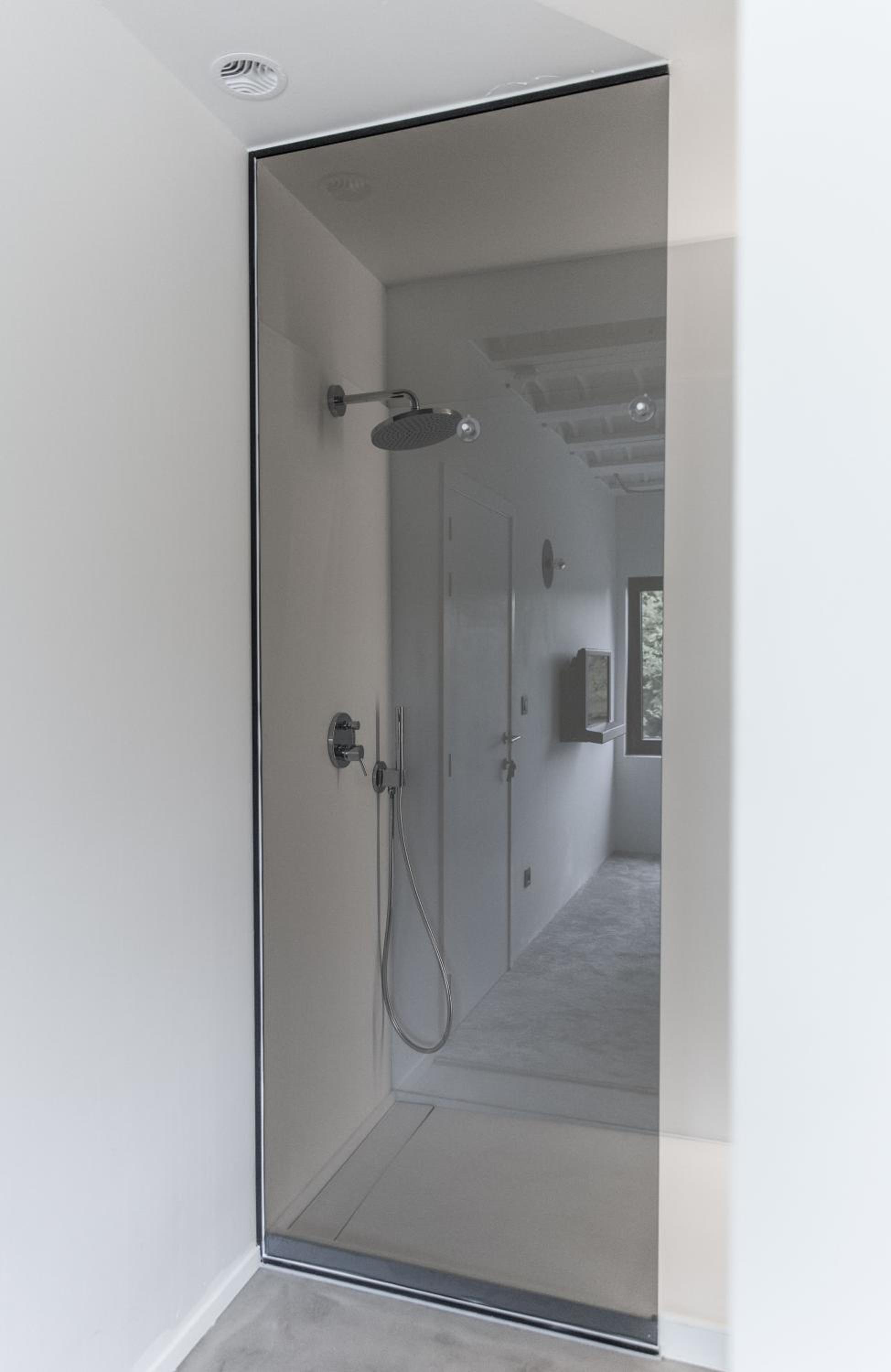 Double or Twin Room with Private Bathroom photo 2