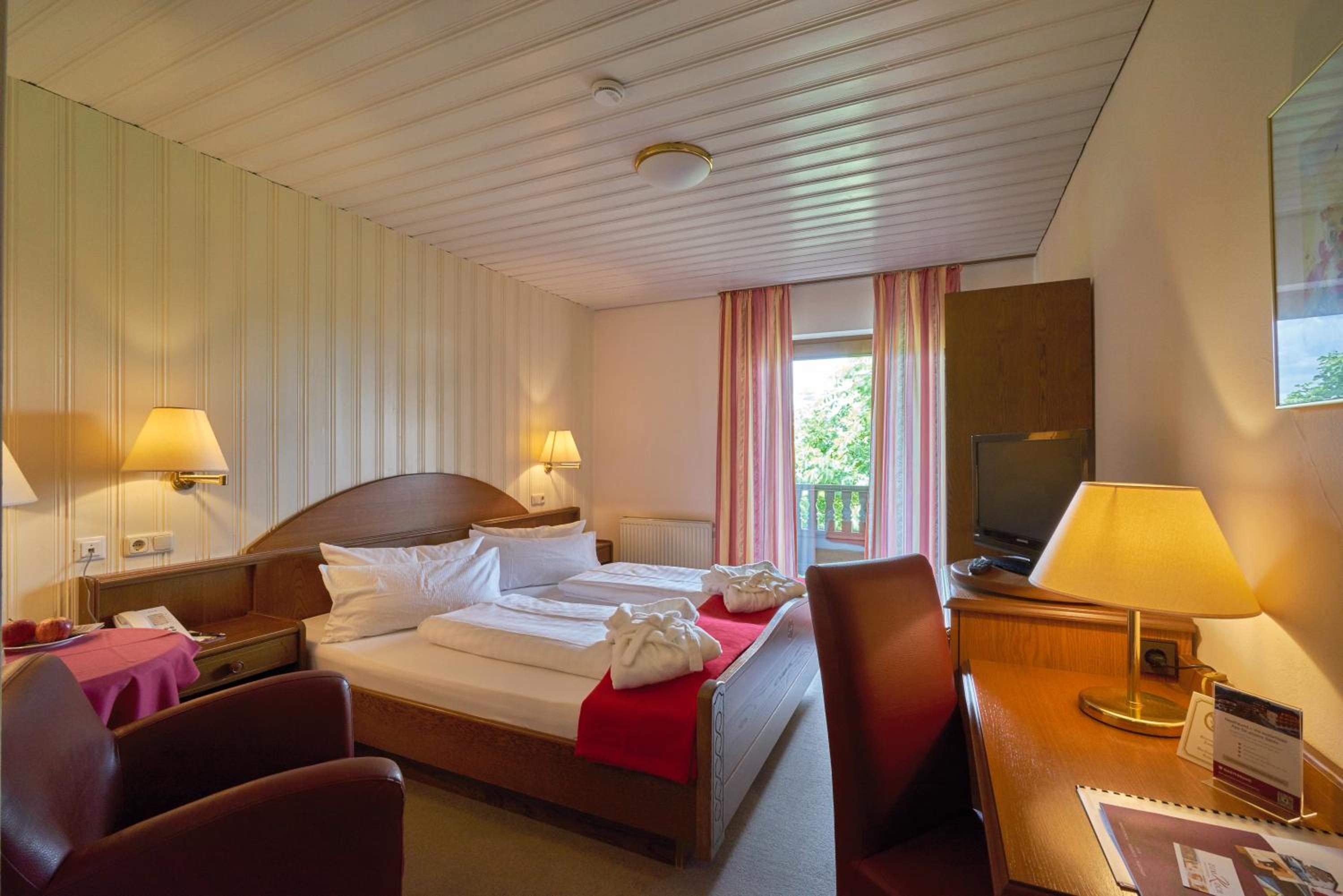 Standard Double Room - Photo 1
