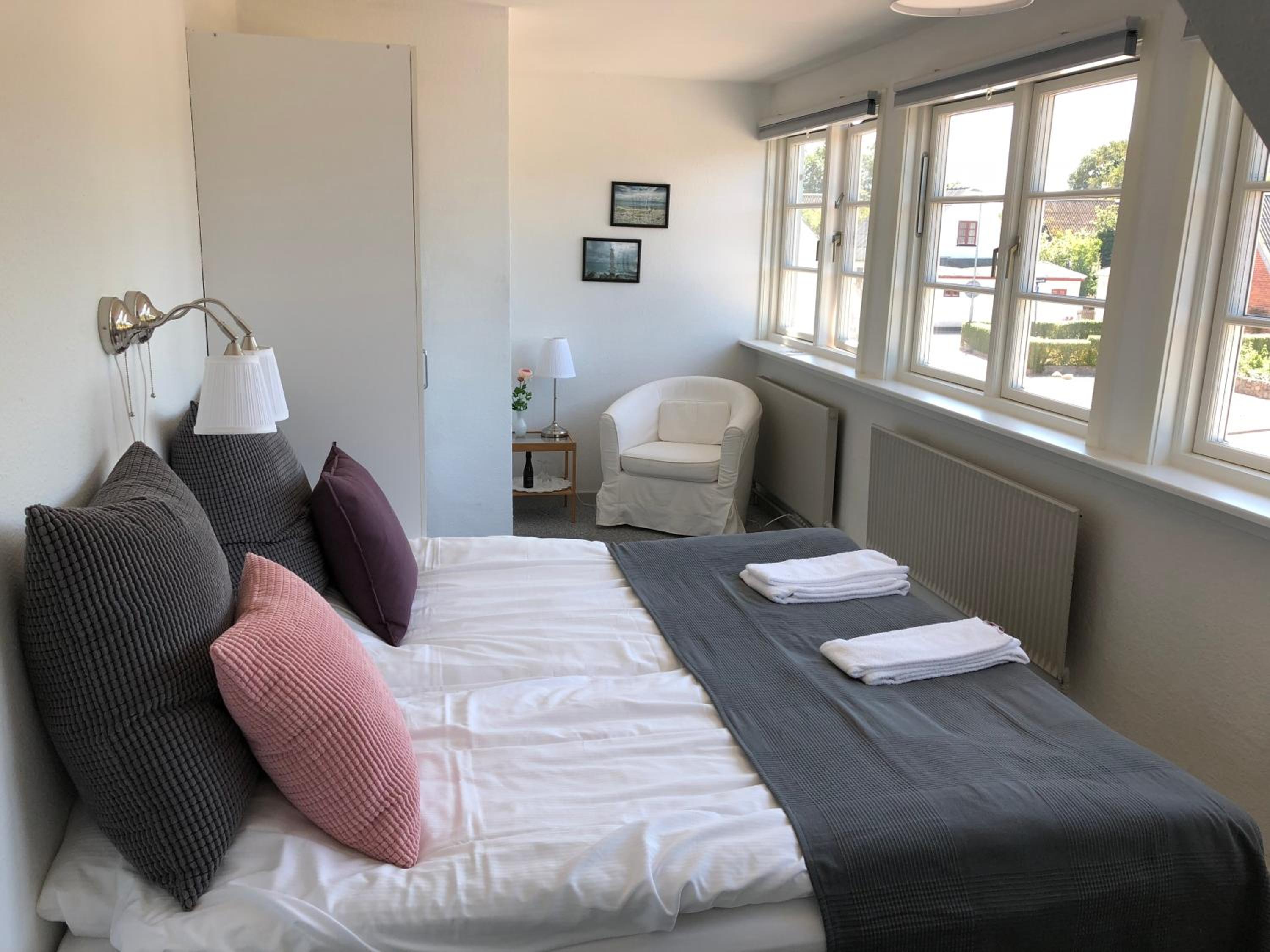 Triple Room with Private Bathroom photo 1
