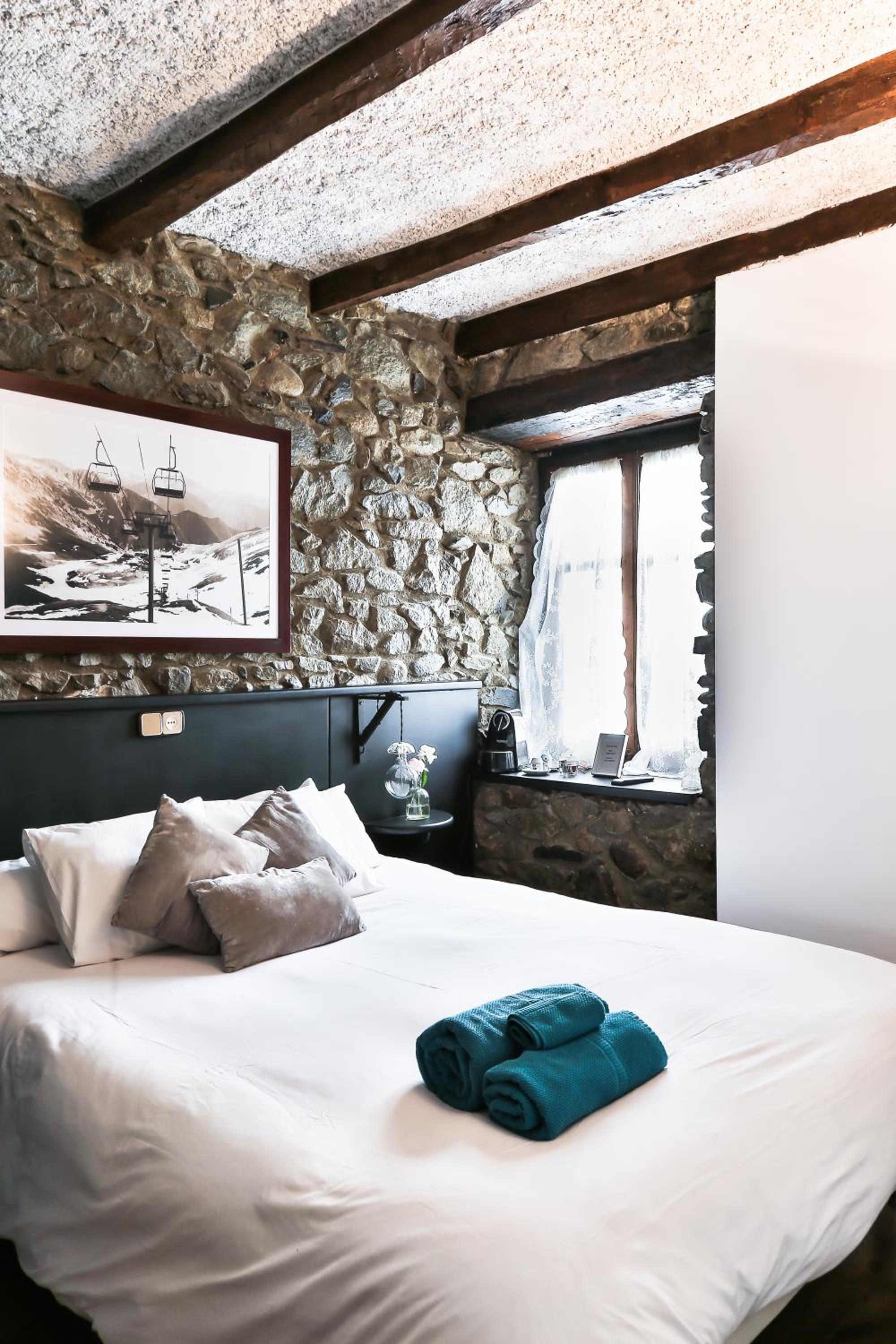 Double Room with Private Bathroom photo 1