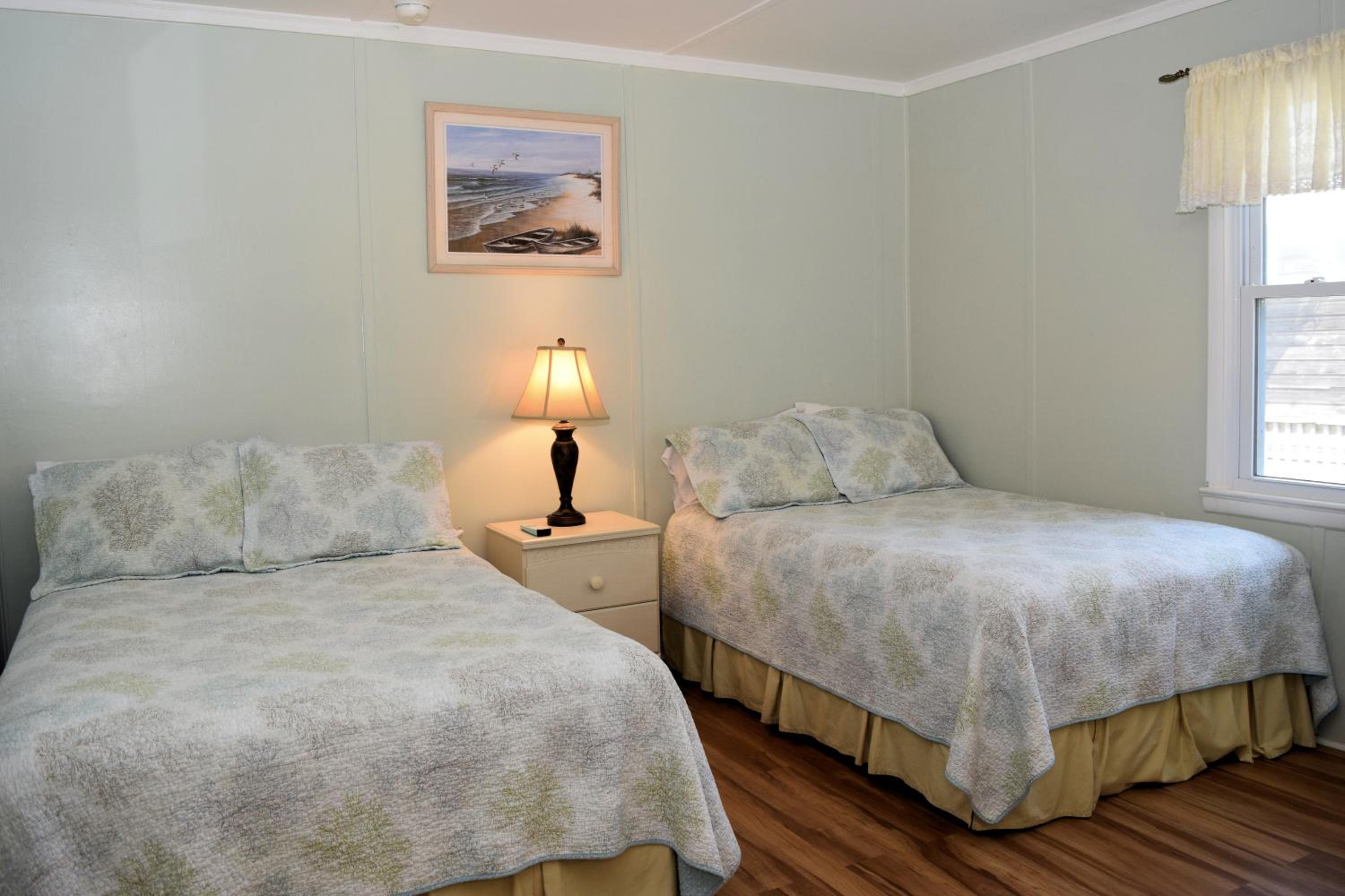 Deluxe Double Room (2 Adults + 1 Child)