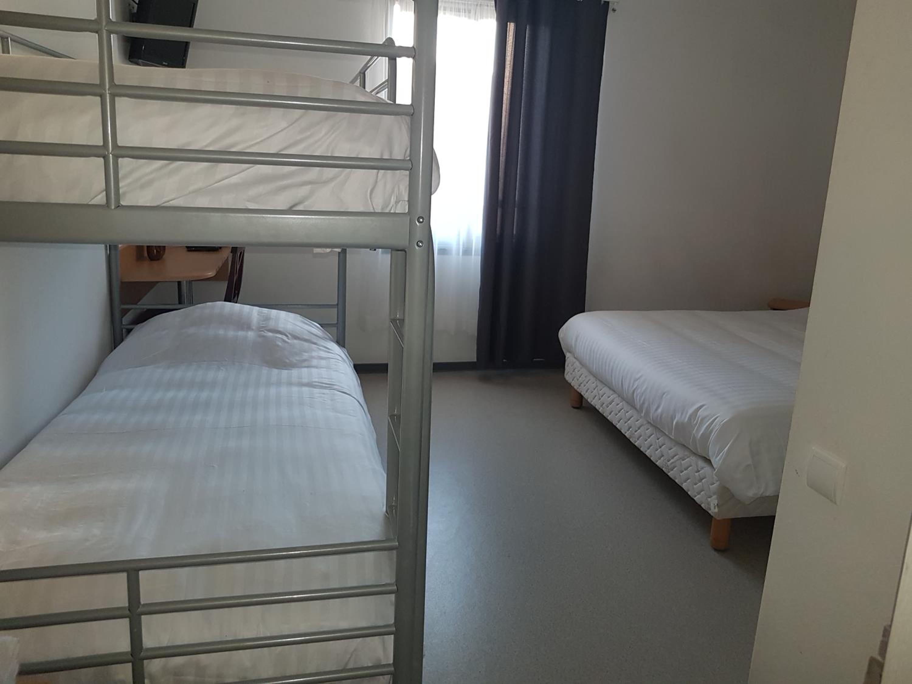 Quadruple Room photo 3