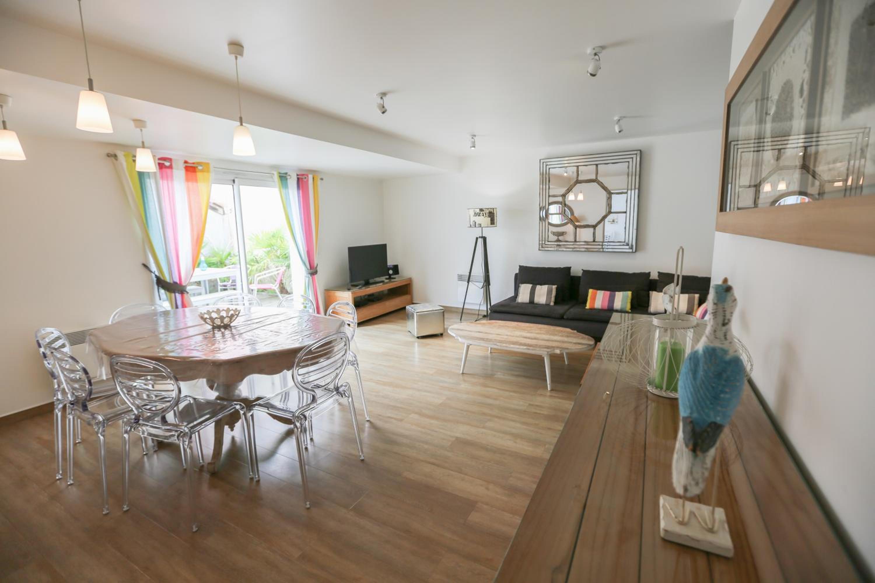 Apartment - Ground Floor photo 3