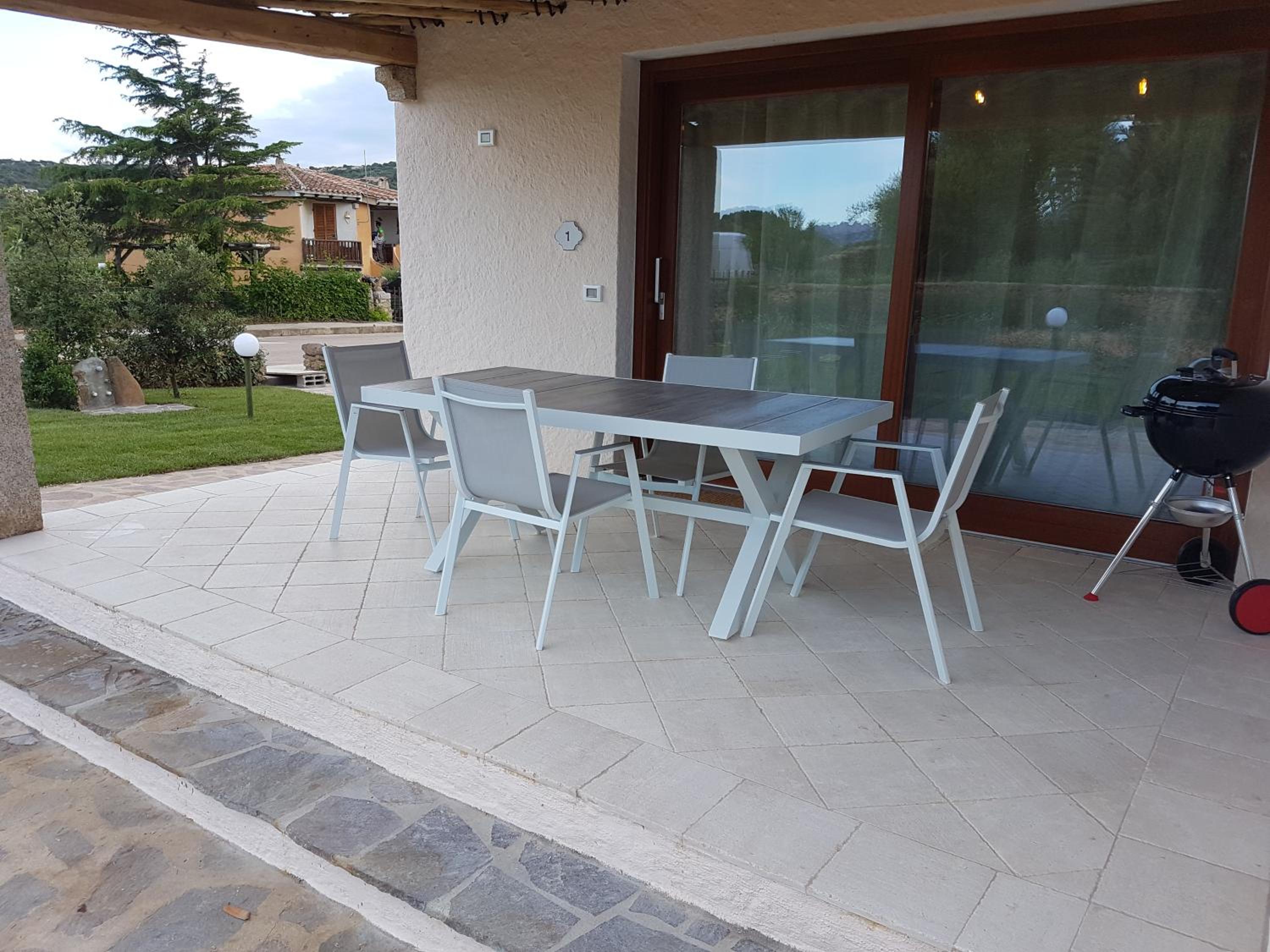Villa with Garden View photo 2