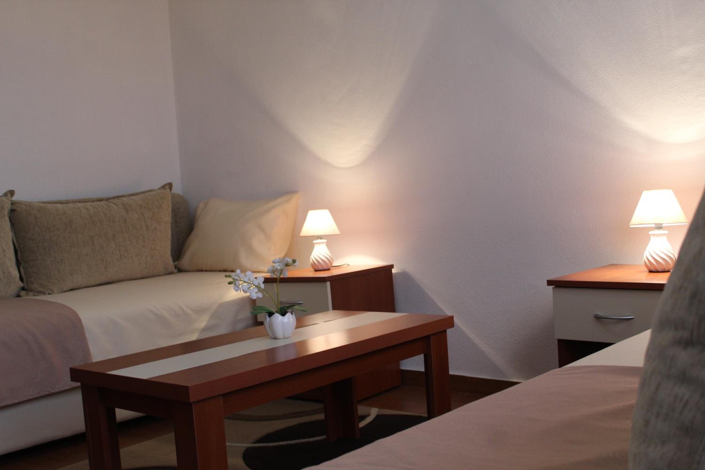 Studio Apartment photo 3