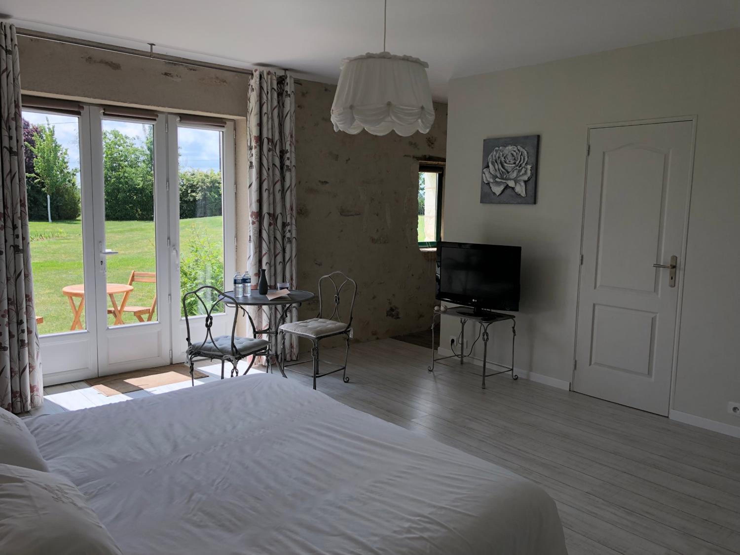 Suite with Garden View