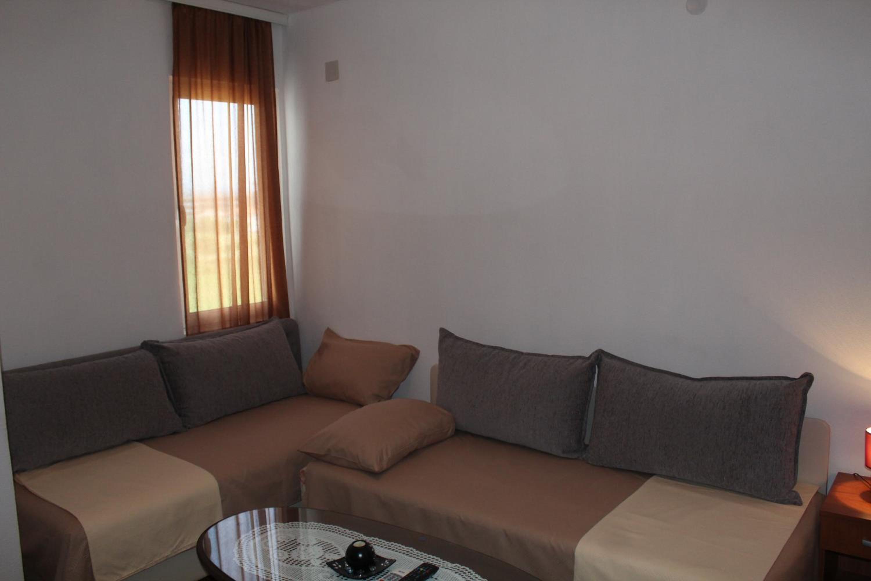 Studio Apartment photo 3
