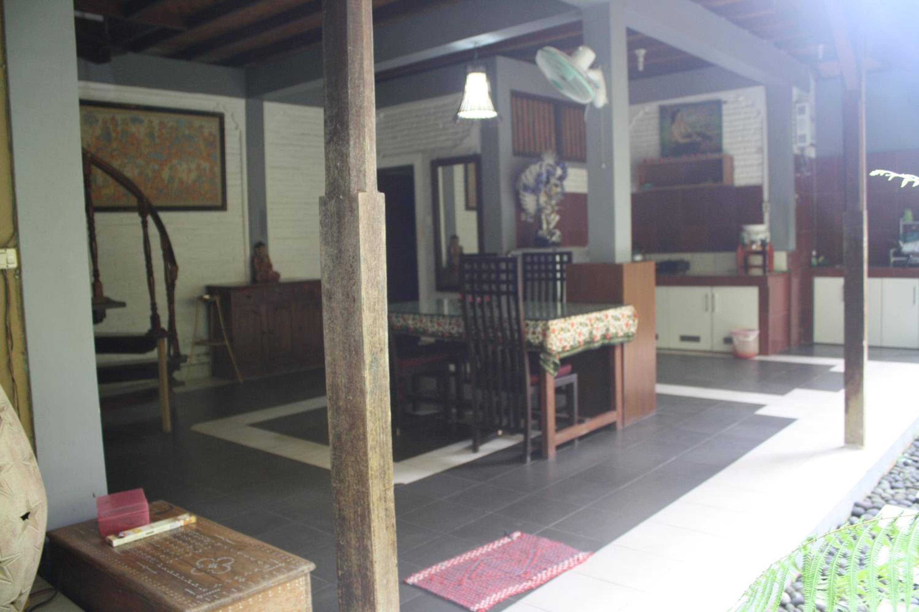 One-Bedroom Bungalow