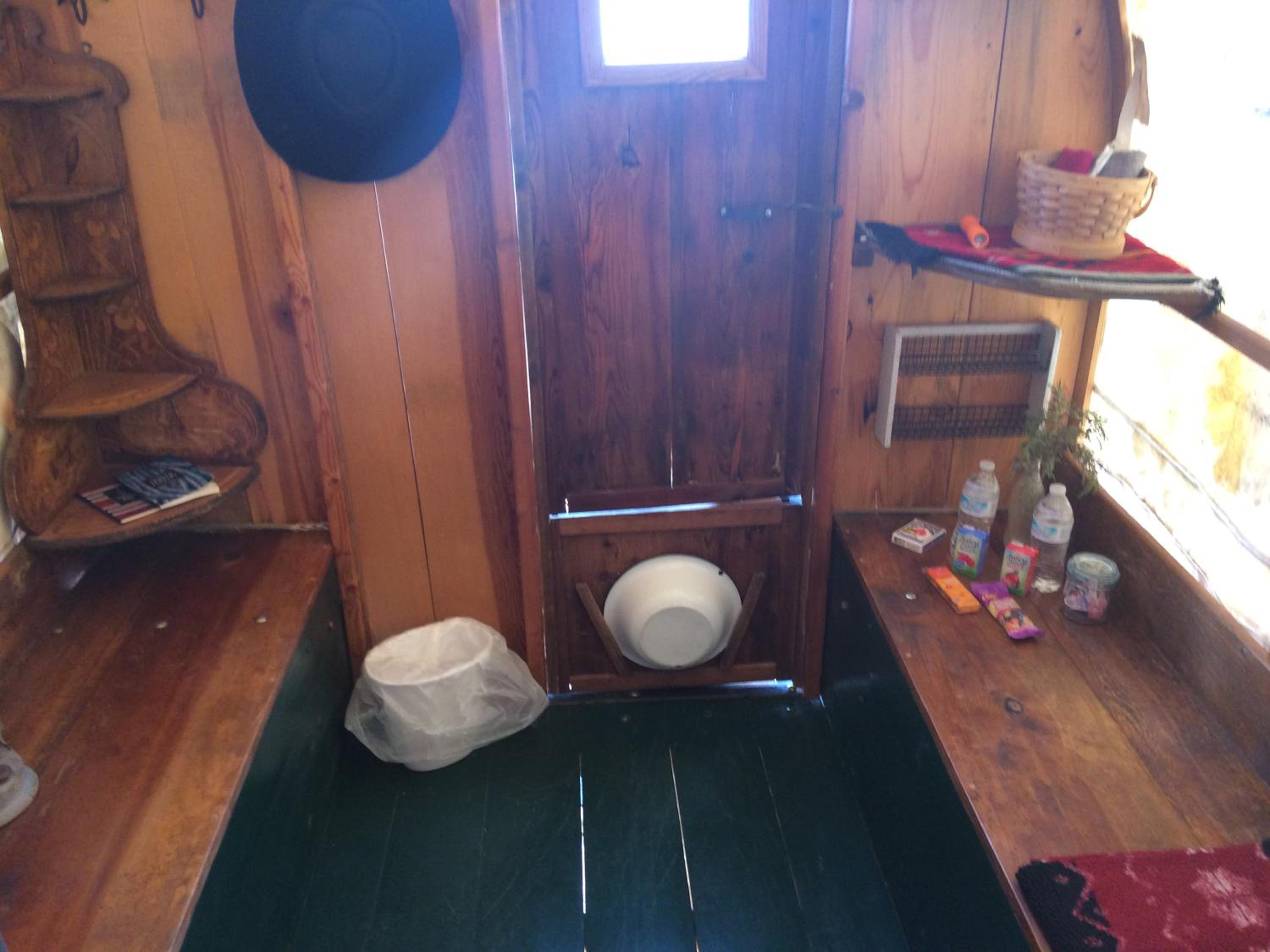Sheep Wagon (1) - Photo 13
