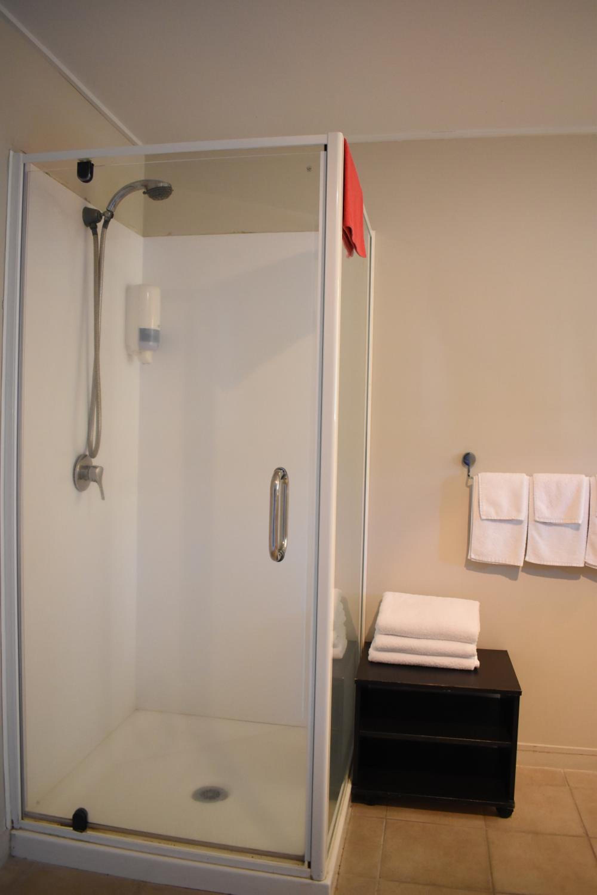 Large Double or Twin Room photo 3