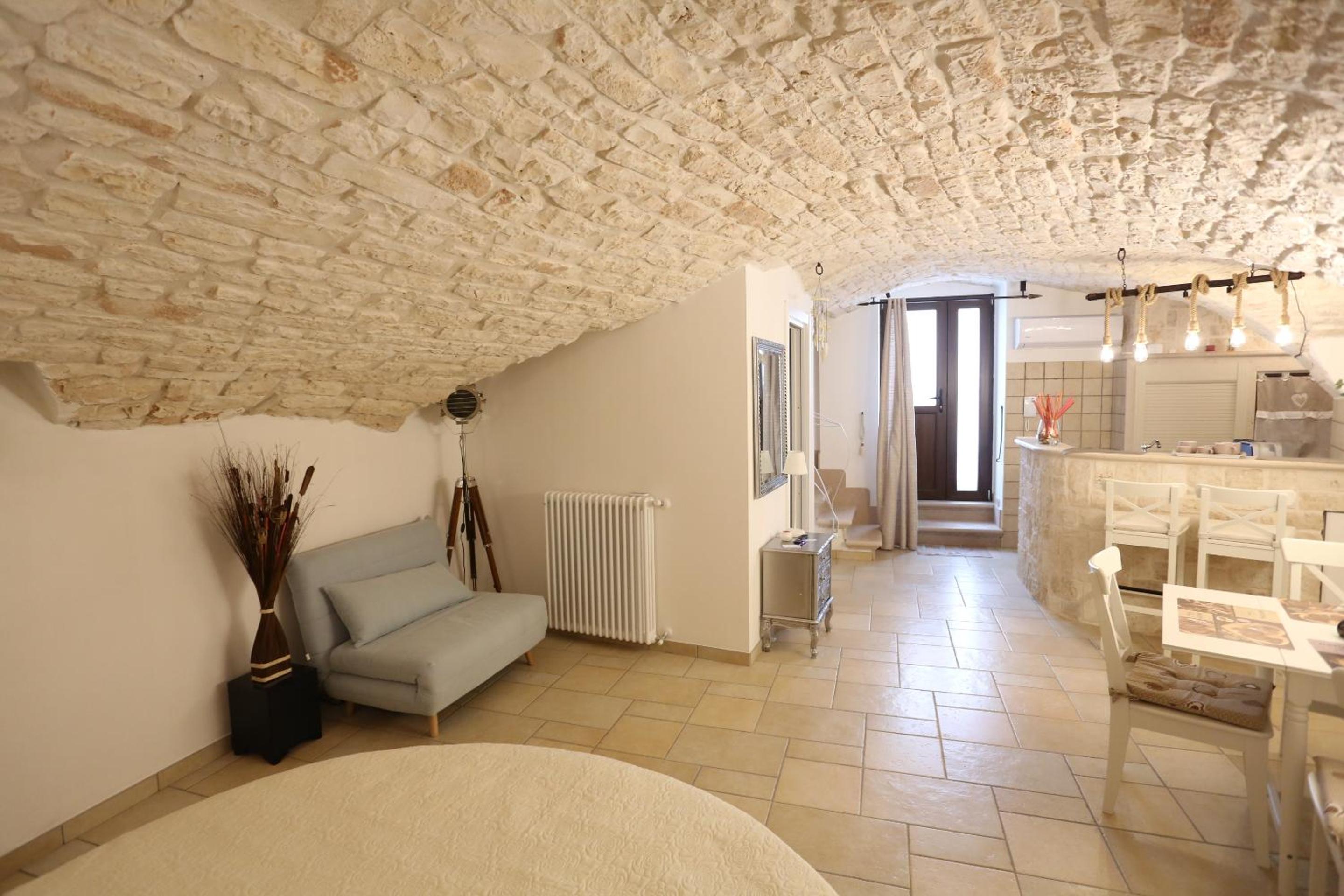Apartment - Ground Floor photo 1