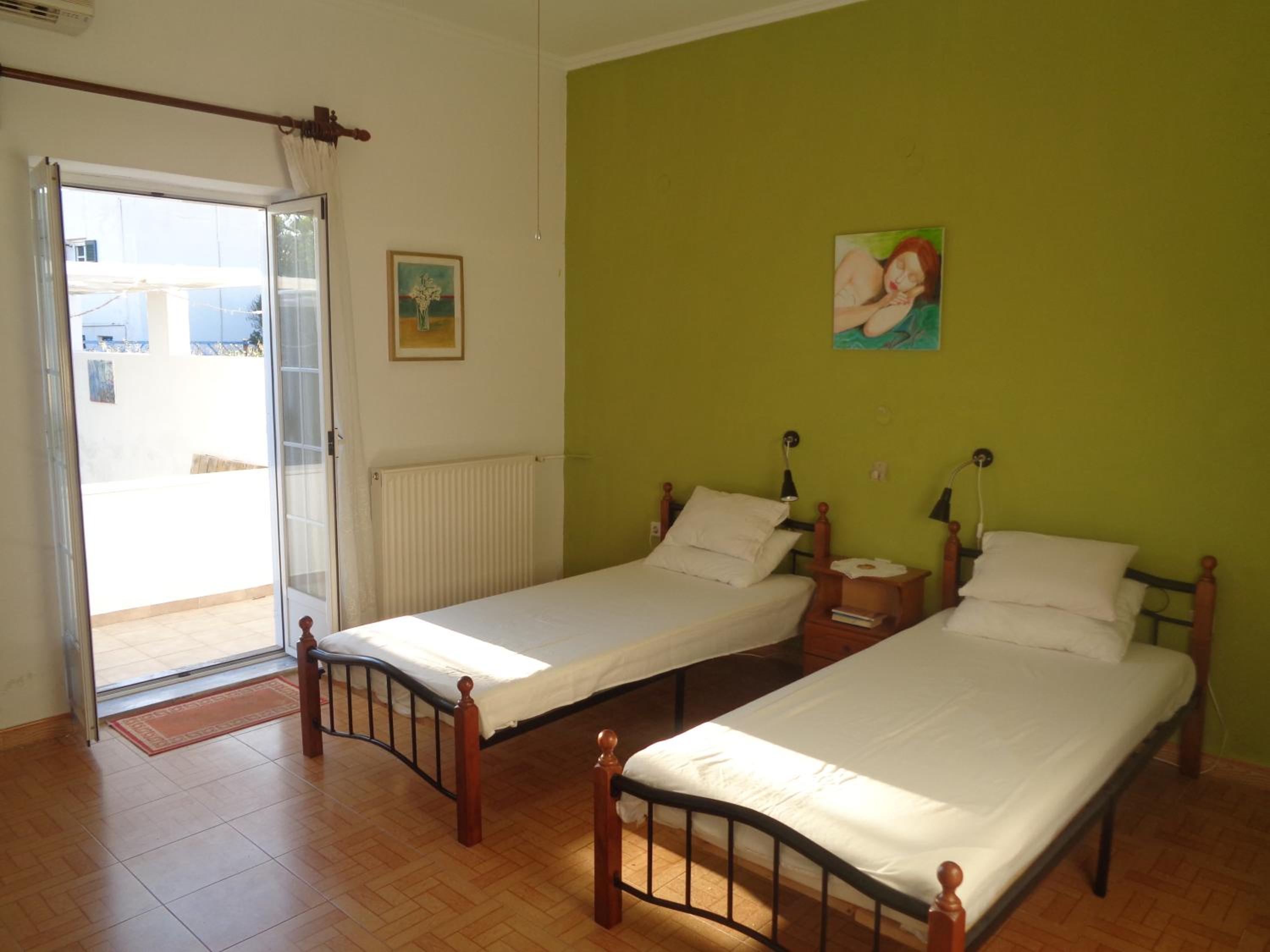 Villa - Beach Front - Photo 4
