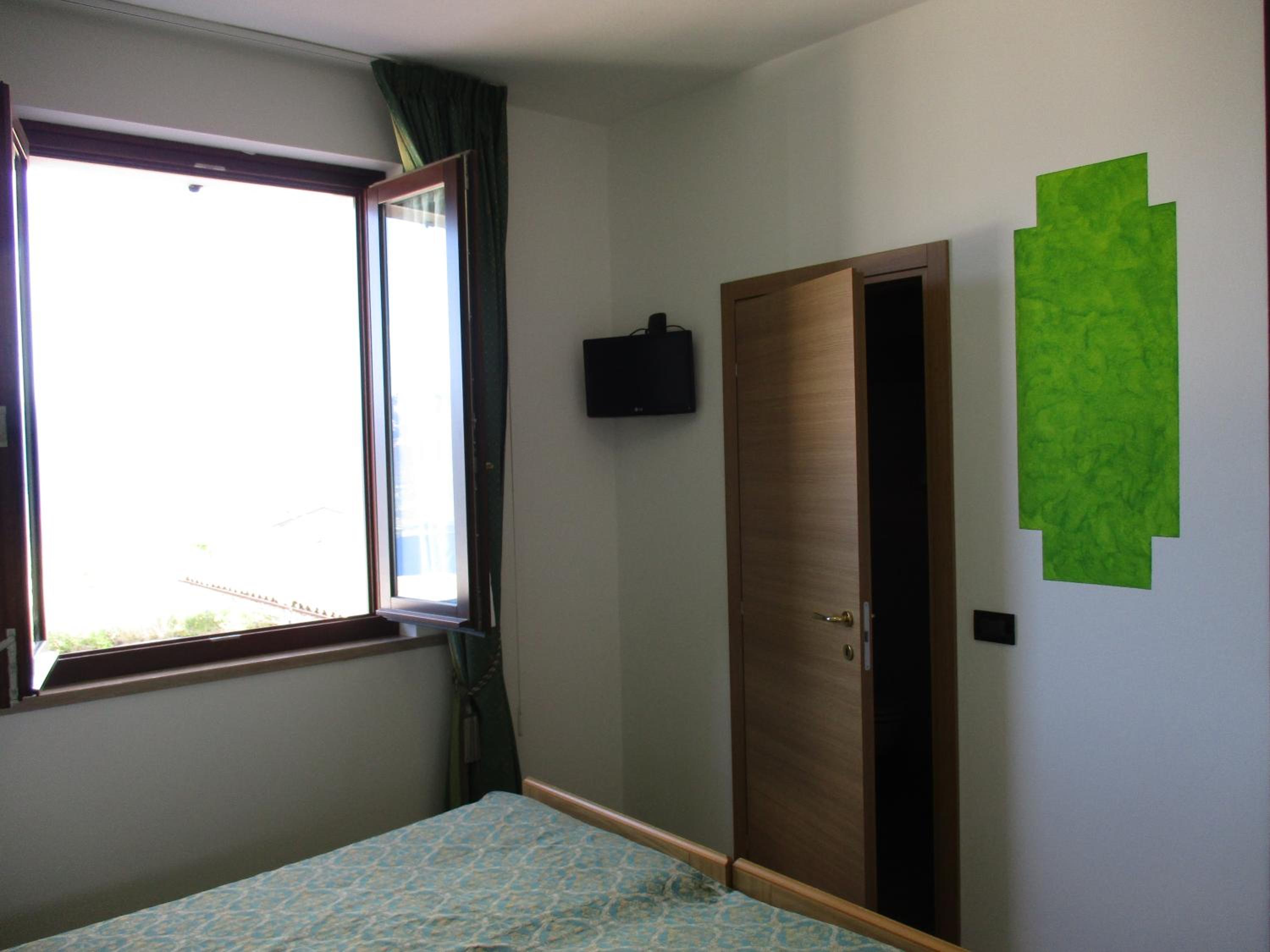 Double or Twin Room with View