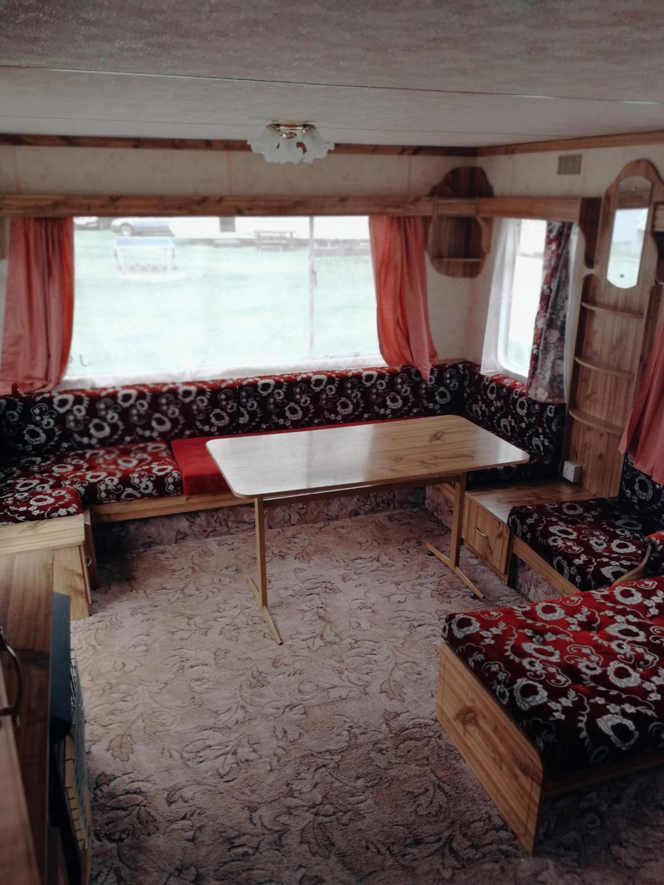 Standard Family Room - Photo 2