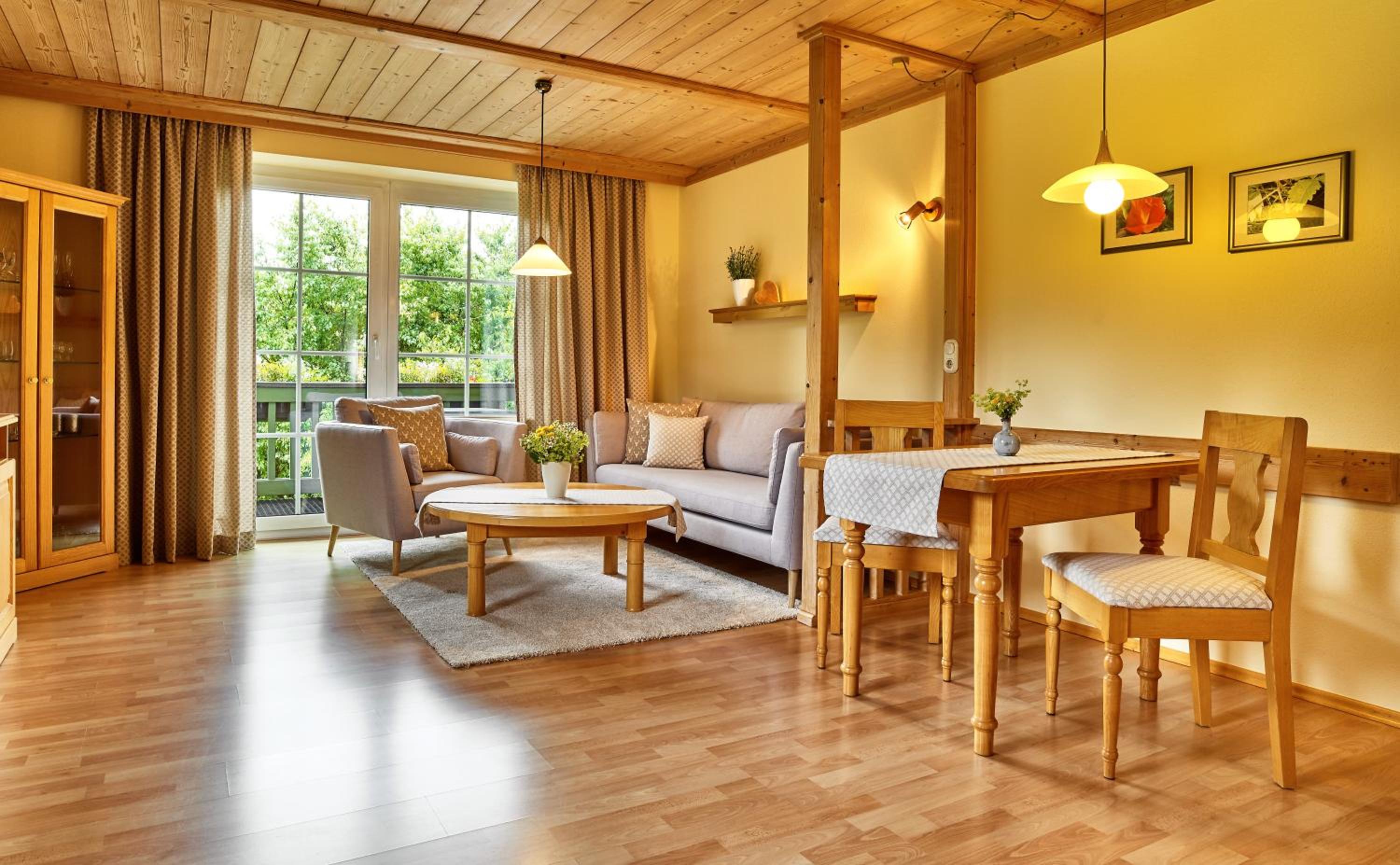 One-Bedroom Apartment with Balcony photo 1
