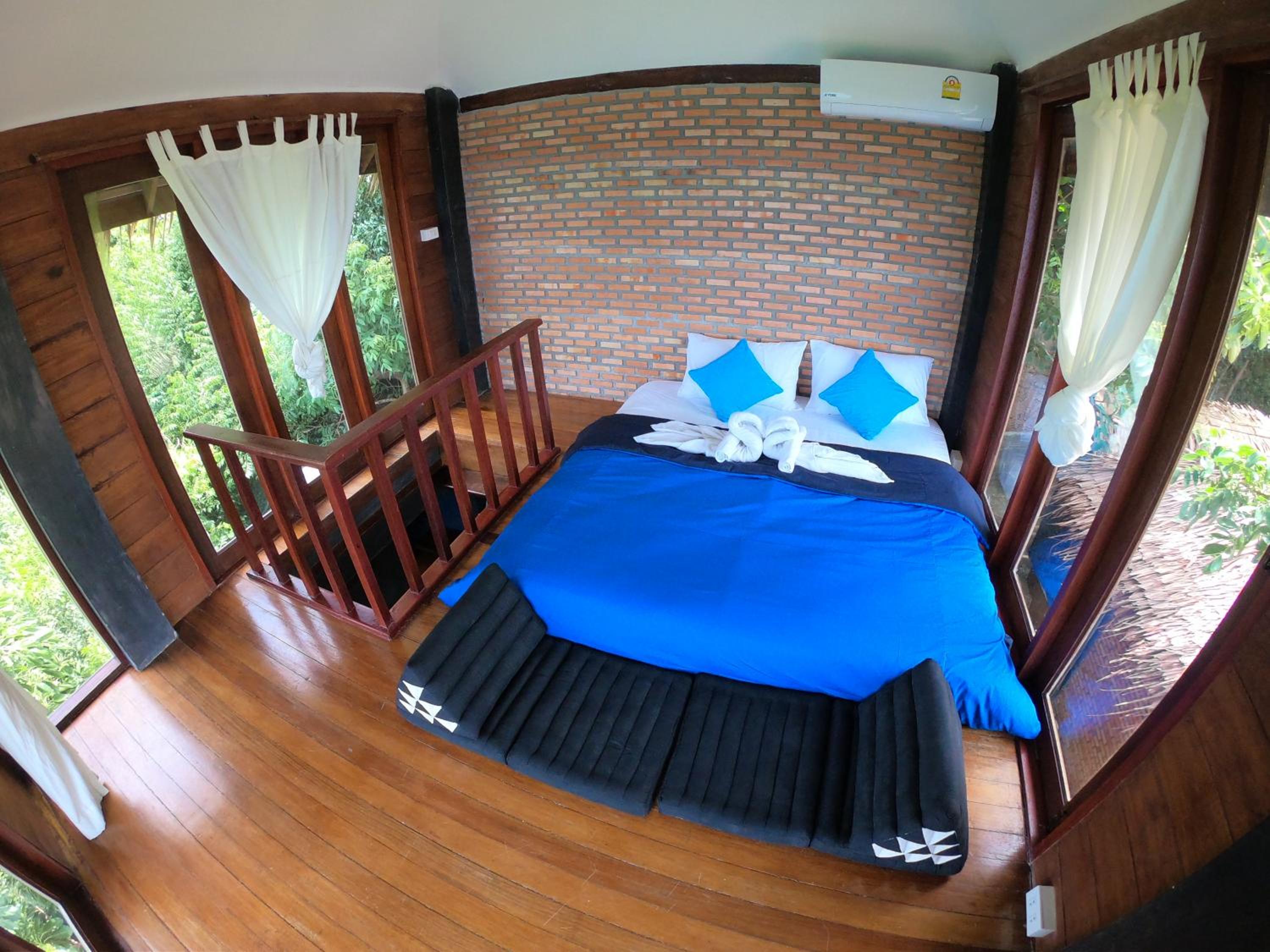Duplex Sea View Bungalow with Balcony #2 photo 1
